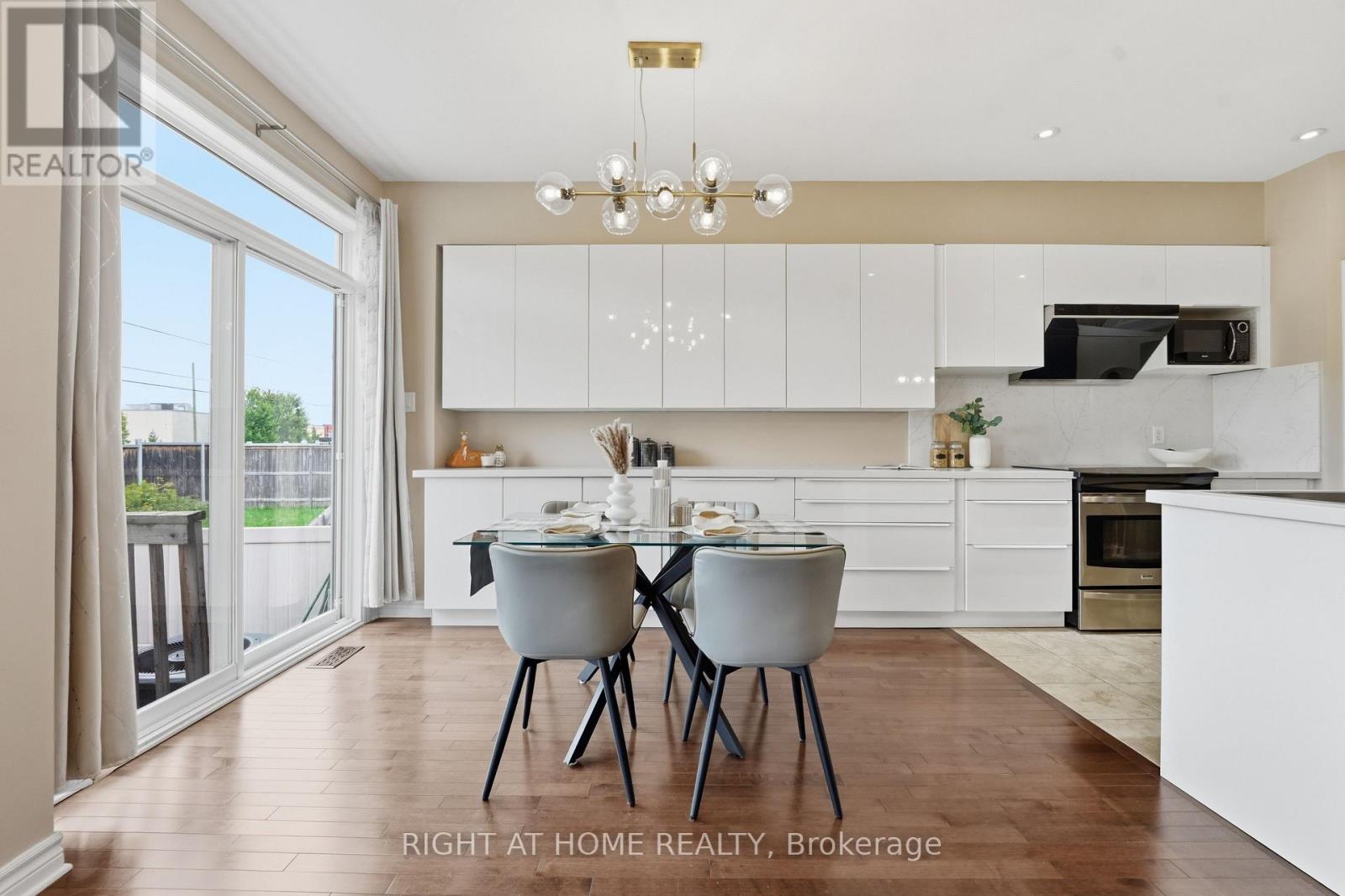 599 Remnor Avenue, Ottawa, Ontario  K2T 0A6 - Photo 19 - X13688788