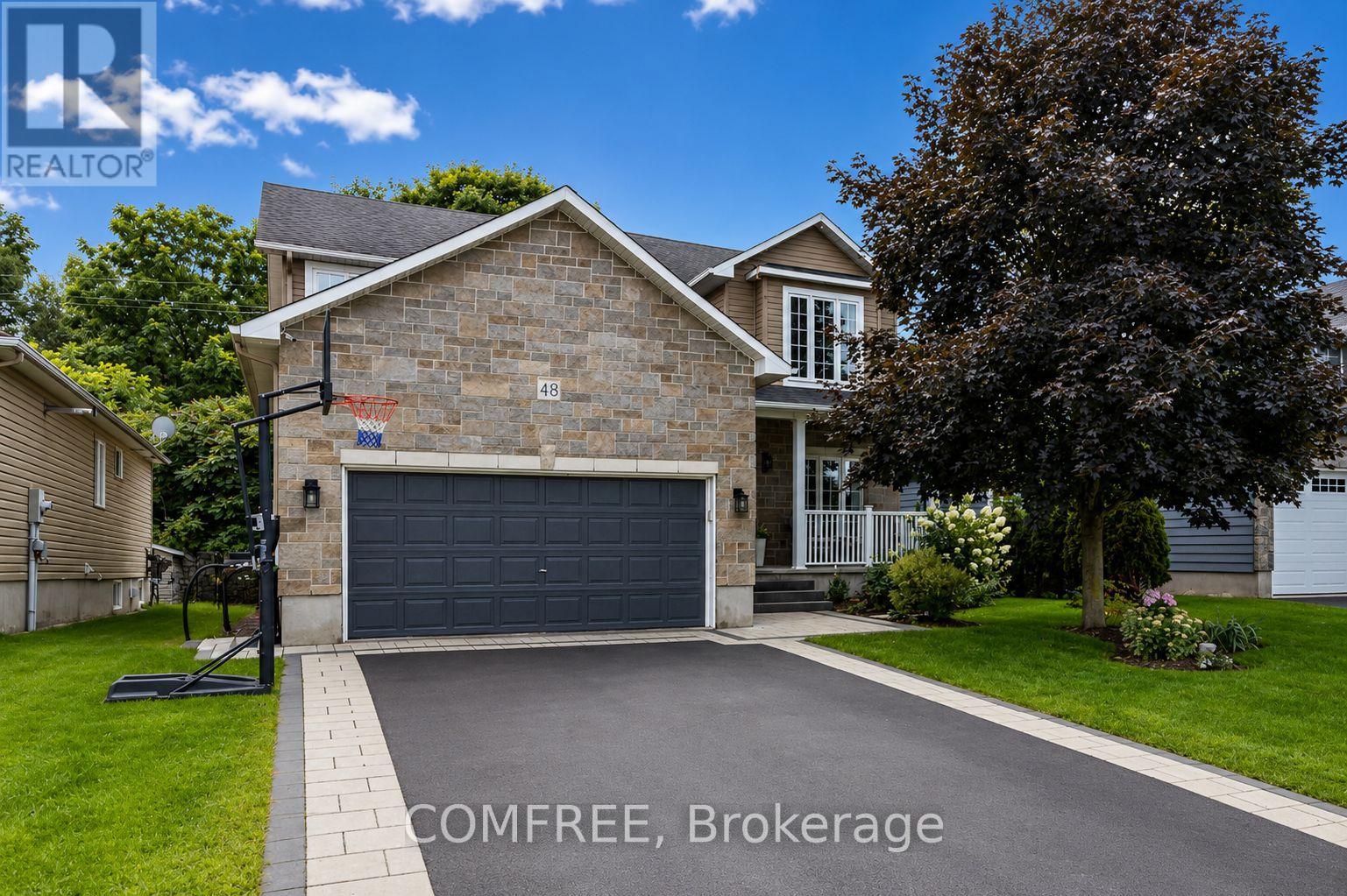 48 STATION TRAIL, Russell, Ontario