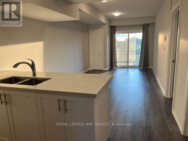 46 - 6705 Cropp Street, Niagara Falls, Ontario  L2E 0C1 - Photo 3 - X13688814