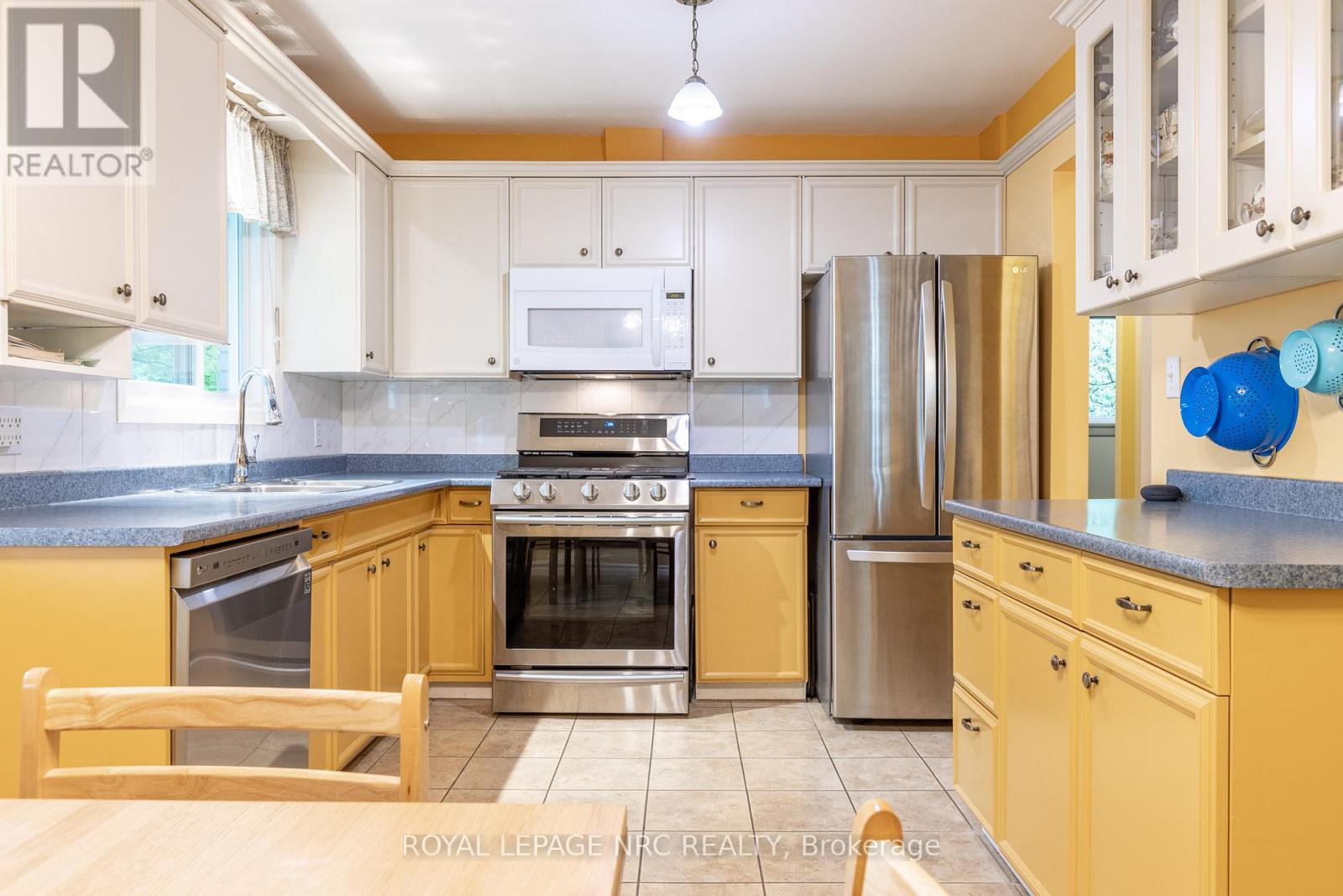 542 Lake Street, St. Catharines, Ontario  L2N 4H8 - Photo 9 - X13688906