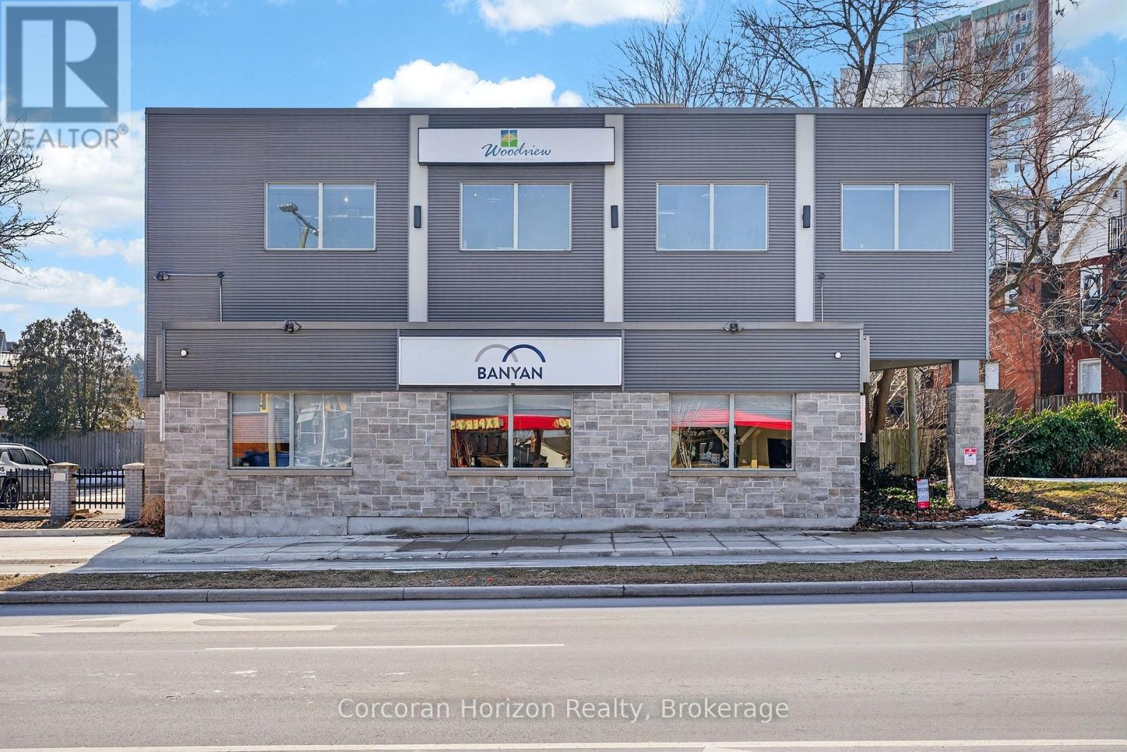 Upper Floor Units - 435 York Boulevard, Hamilton, Ontario  L8R 3K3 - Photo 35 - X13688904