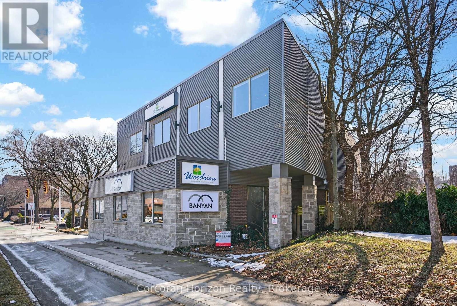 Upper Floor Units - 435 York Boulevard, Hamilton, Ontario  L8R 3K3 - Photo 37 - X13688904