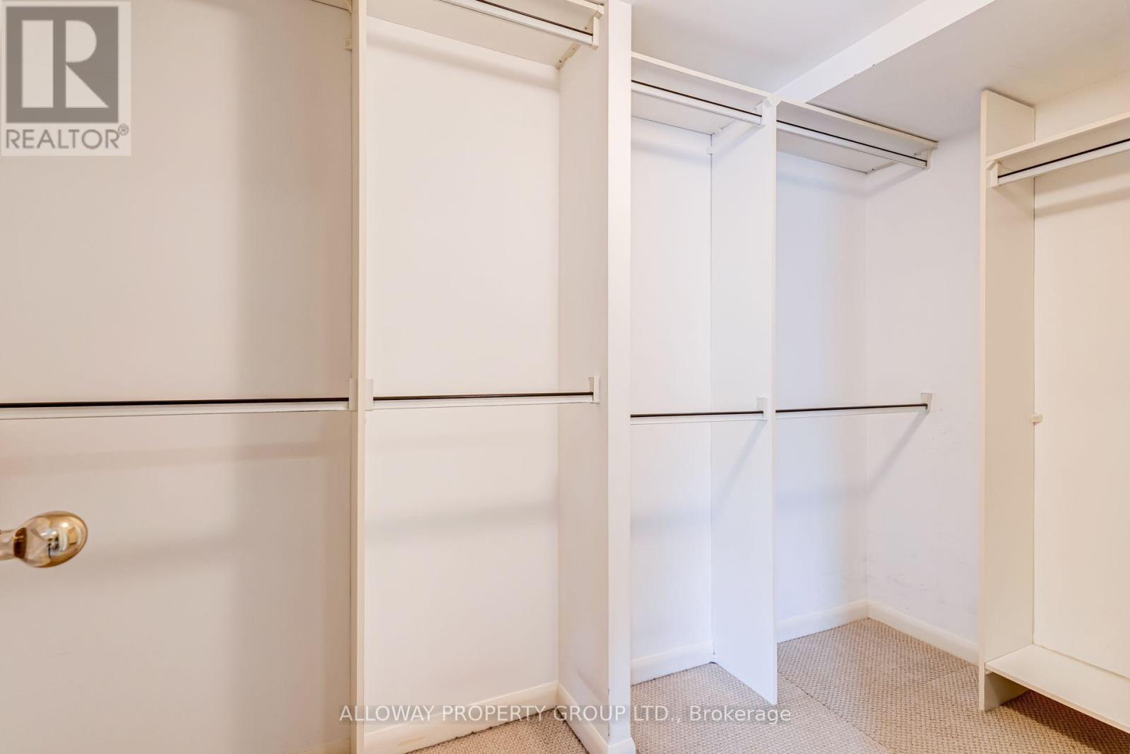 1305 - 1166 Bay Street, Toronto, Ontario  M5S 2X8 - Photo 21 - C13688776
