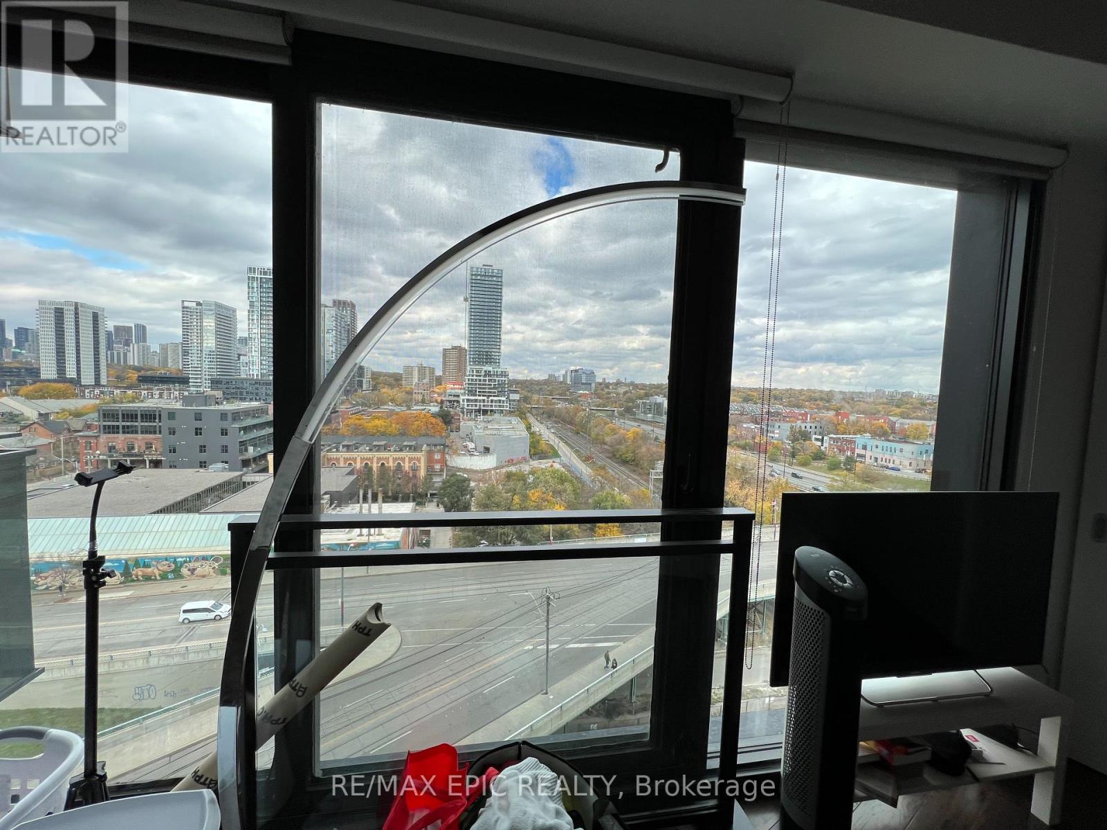 1003 - 51 Trolley Crescent, Toronto, Ontario  M5A 0E9 - Photo 6 - C13688796