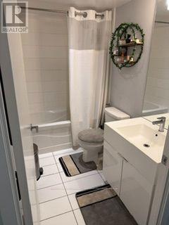 651 - 10 Capreol Court, Toronto, Ontario  M5V 4B3 - Photo 5 - C13688812