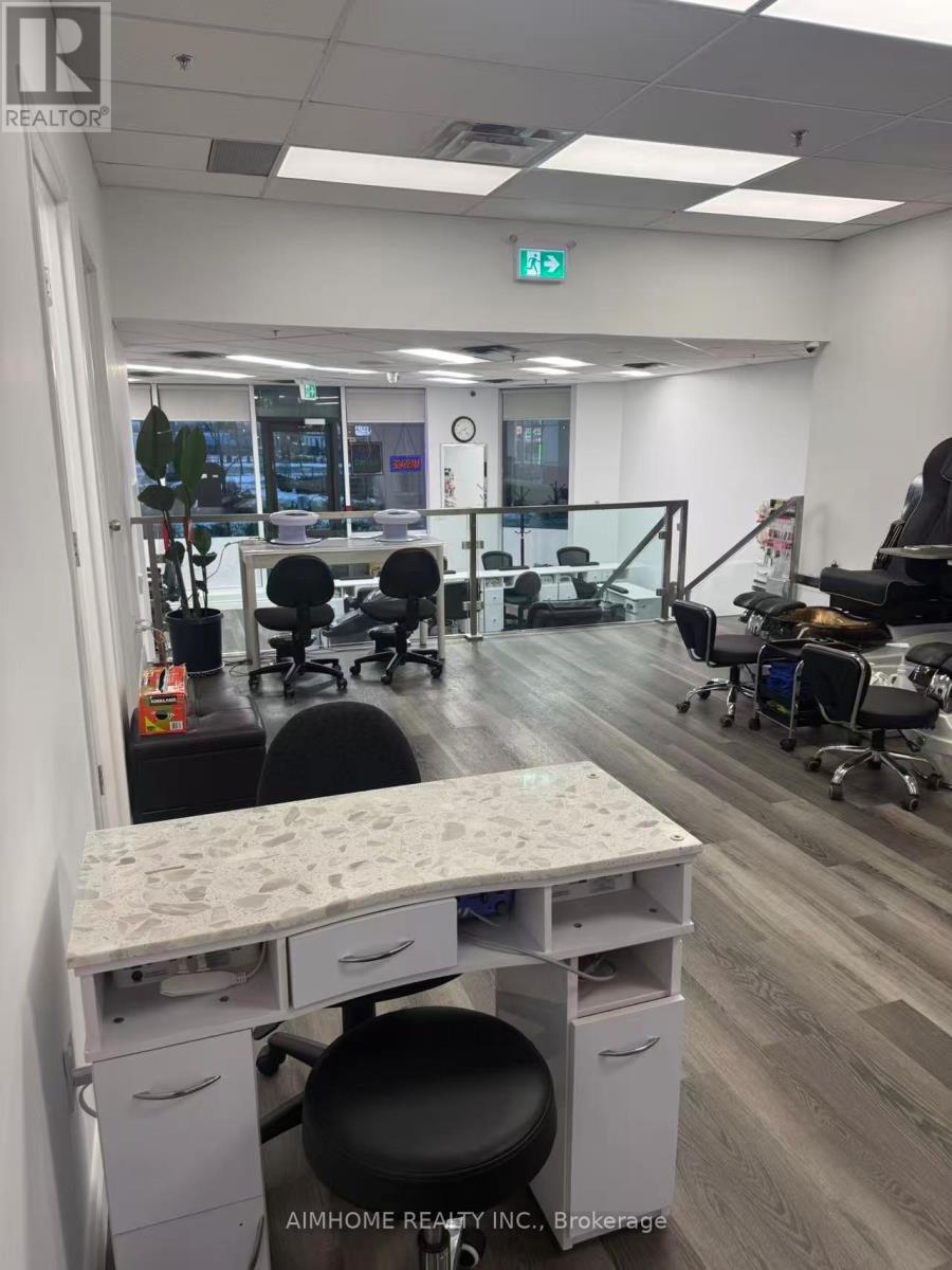 6a Yonge Street, Toronto, Ontario  M5J 2T5 - Photo 9 - C13688822