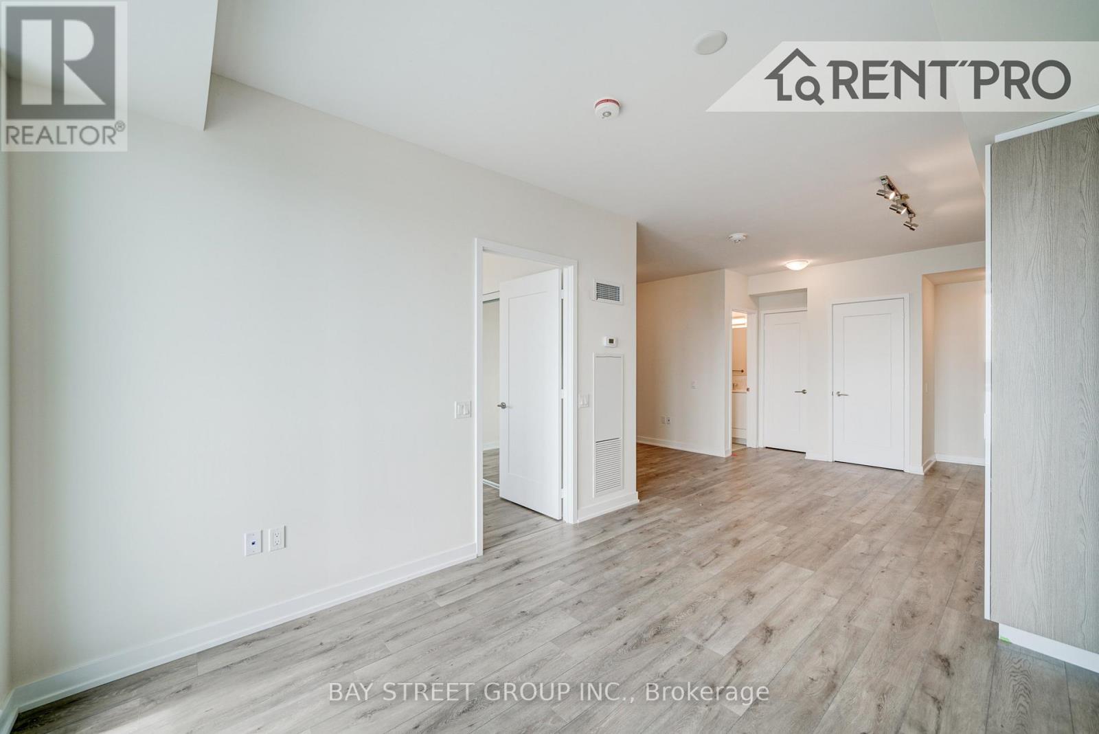 1410 - 28 Freeland Street, Toronto, Ontario  M5E 0E3 - Photo 17 - C13688830