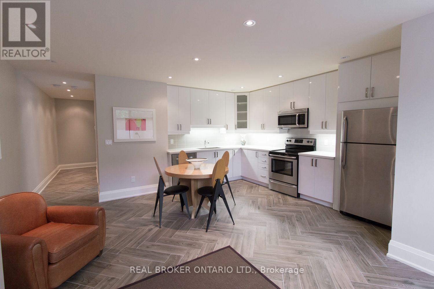 2A - 692 MOUNT PLEASANT ROAD, Toronto, Ontario