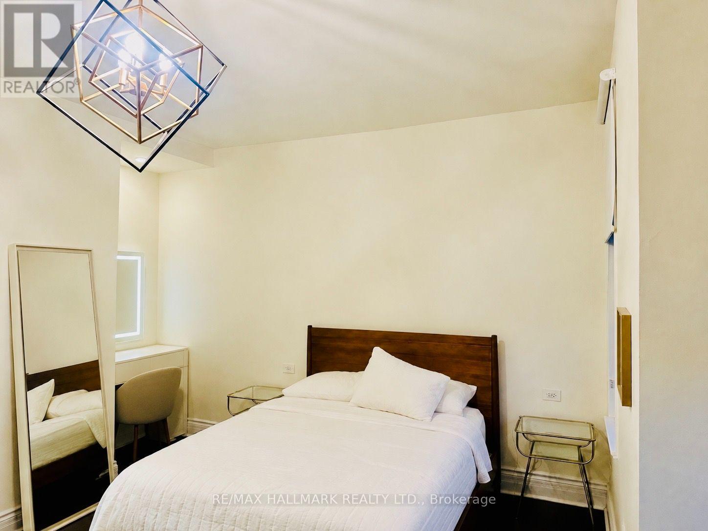2 - 7 Bernard Avenue, Toronto, Ontario  M5R 1R3 - Photo 16 - C13688968