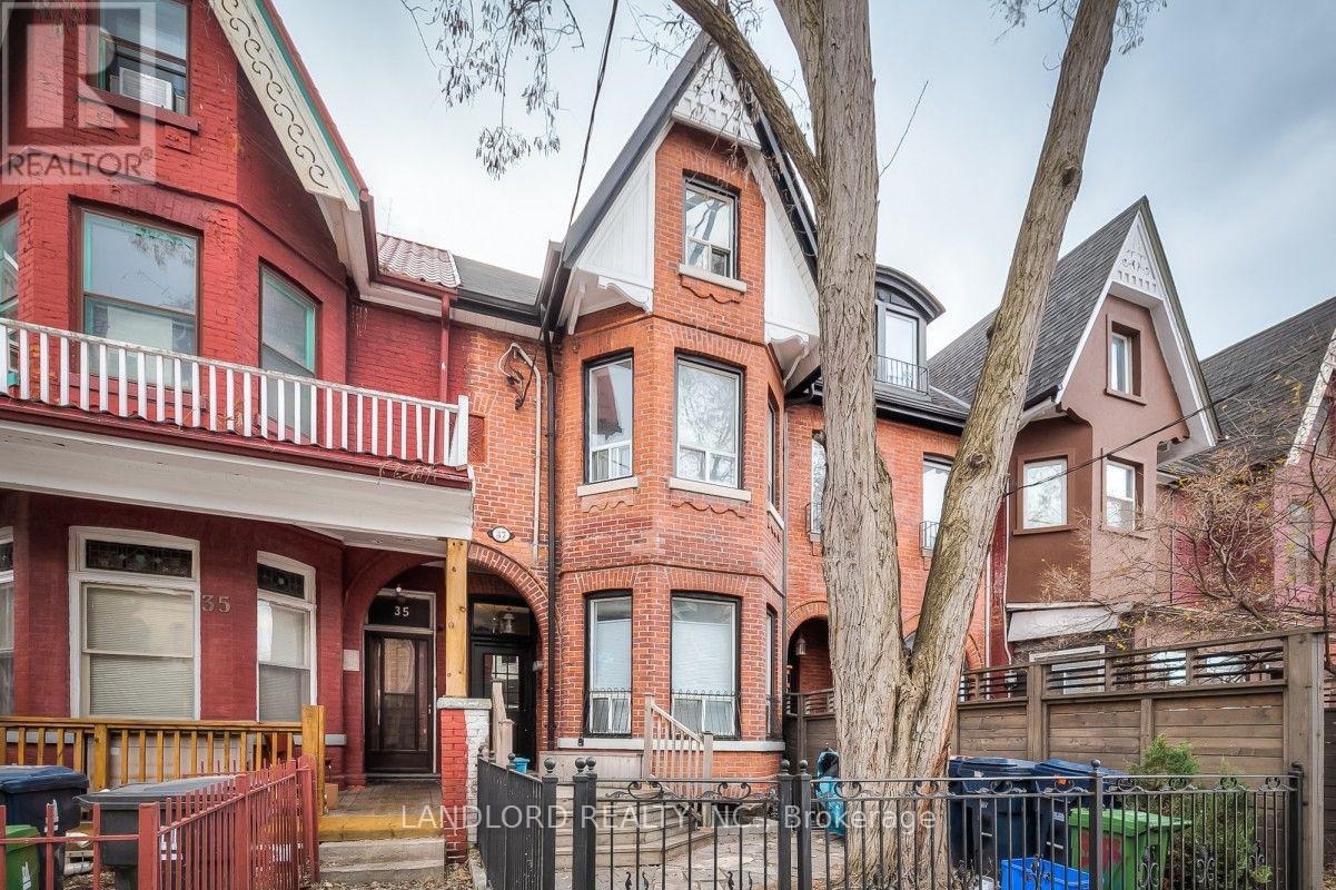 2 - 37 Grange Avenue, Toronto, Ontario  M5T 1C6 - Photo 21 - C13688970