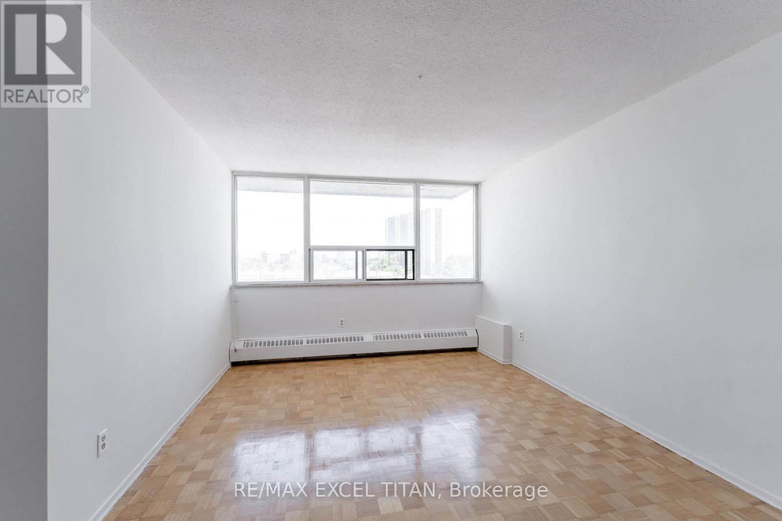 1202 - 1385 Midland Avenue, Toronto, Ontario  M1P 3B8 - Photo 10 - E13688778