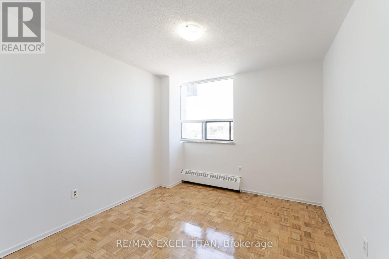 1202 - 1385 Midland Avenue, Toronto, Ontario  M1P 3B8 - Photo 15 - E13688778