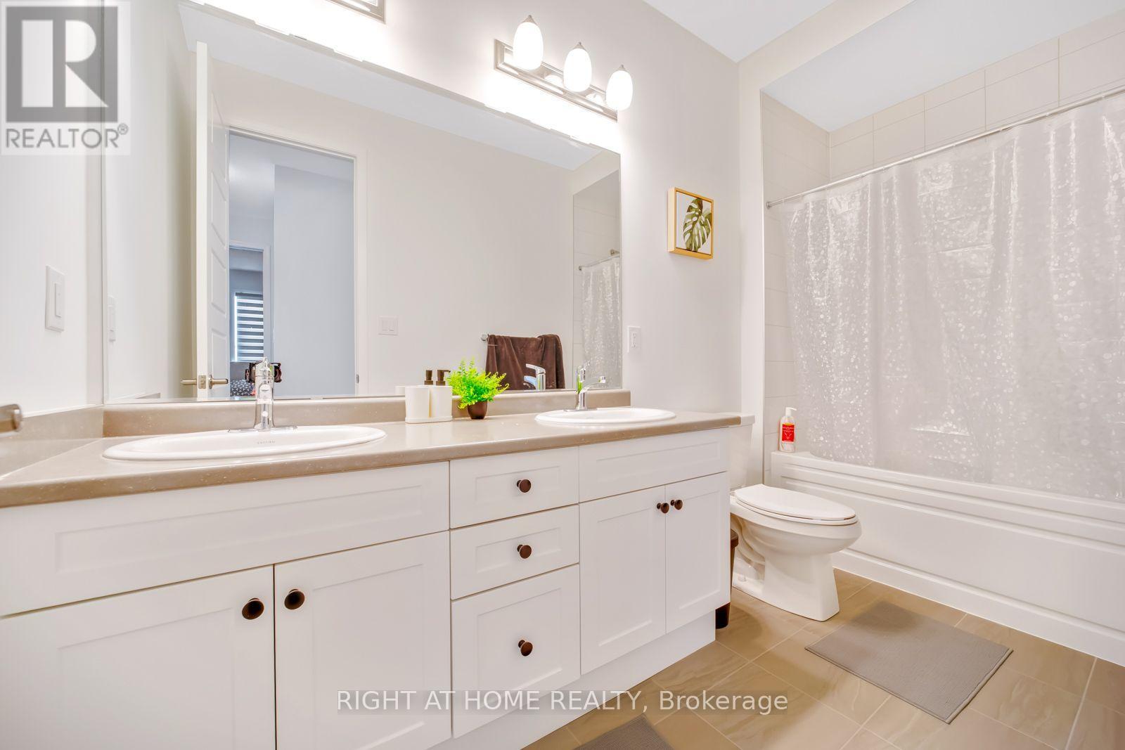 3358 Marchington Square, Pickering, Ontario  L1X 0N1 - Photo 29 - E13688888