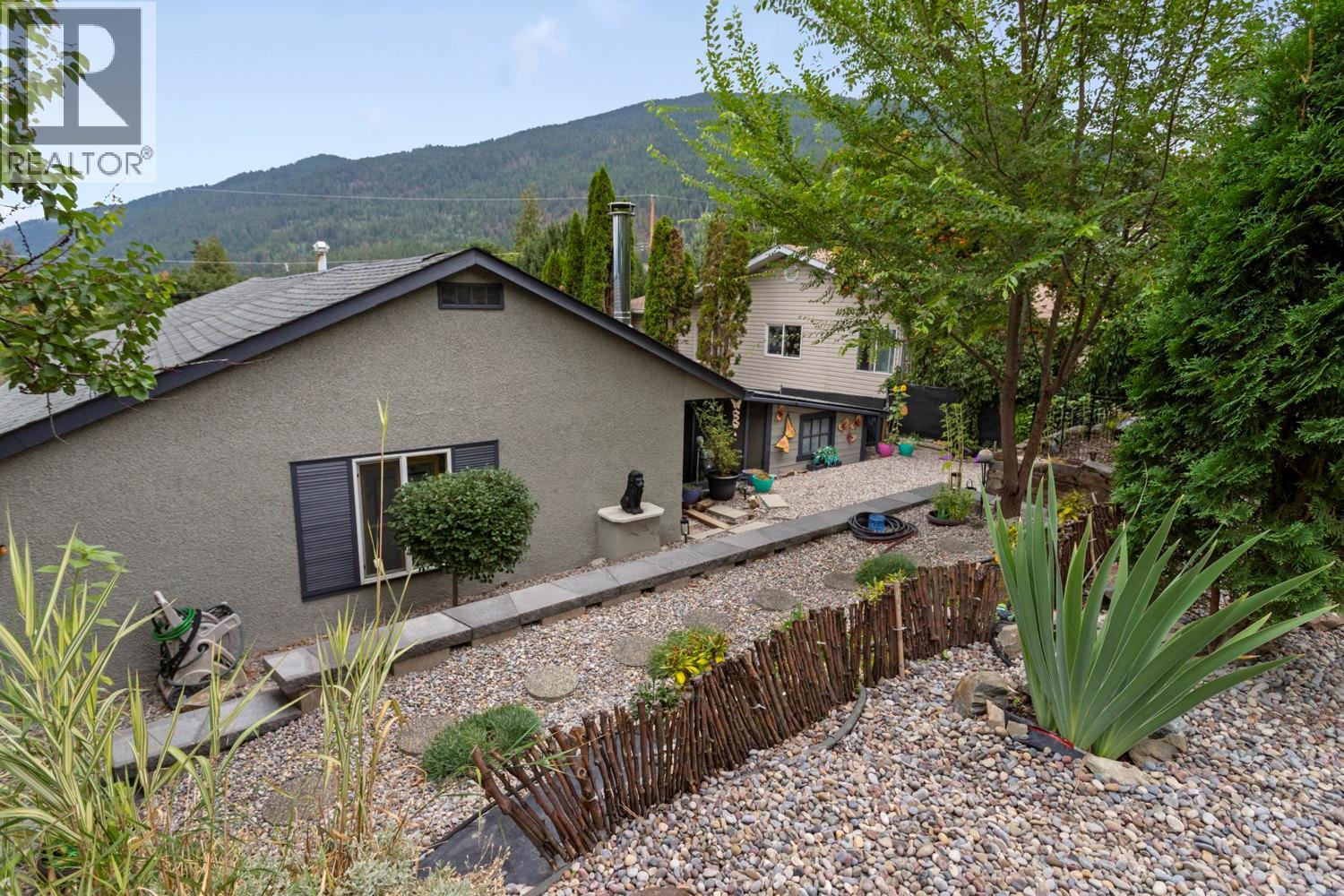 711 Ibbitson Street, Creston, British Columbia  V0B 1G3 - Photo 26 - 10397995