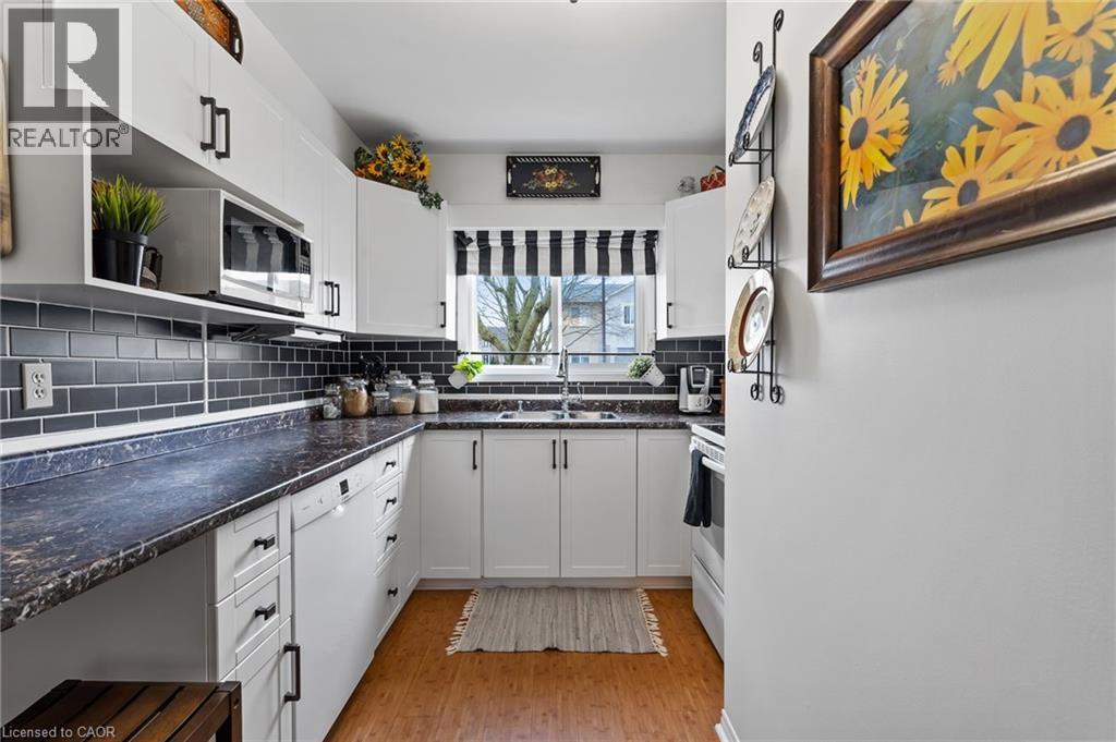 65 Dorchester Boulevard Unit# 61, St. Catharines, Ontario  L2M 7T1 - Photo 14 - 40856751