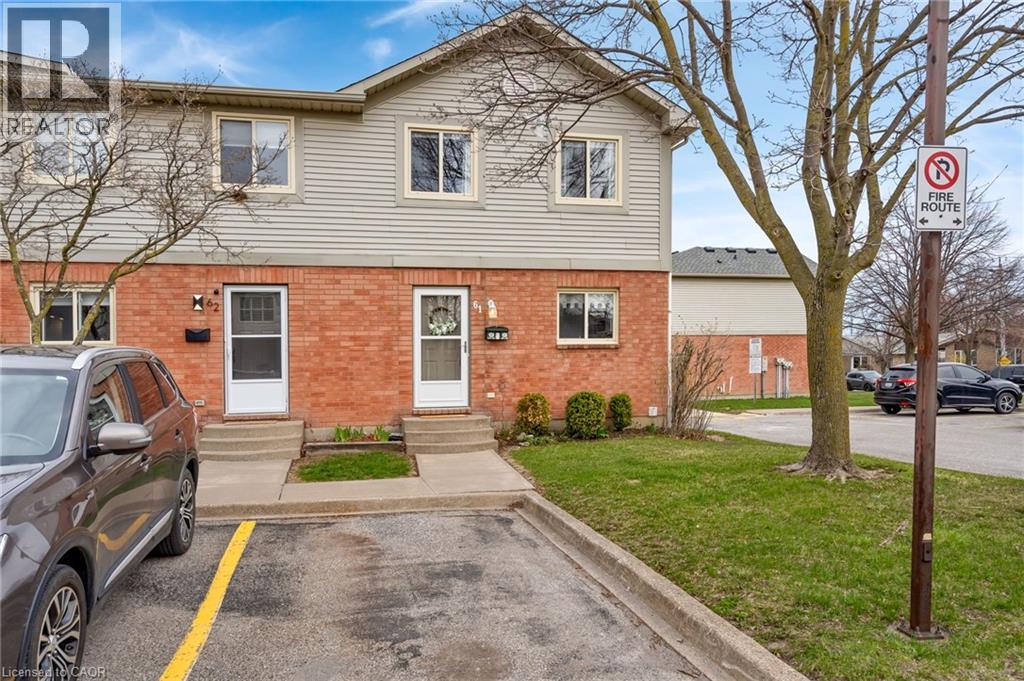 65 Dorchester Boulevard Unit# 61, St. Catharines, Ontario  L2M 7T1 - Photo 2 - 40856751