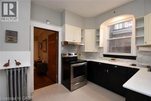 43 SPADINA Avenue Unit# 1
