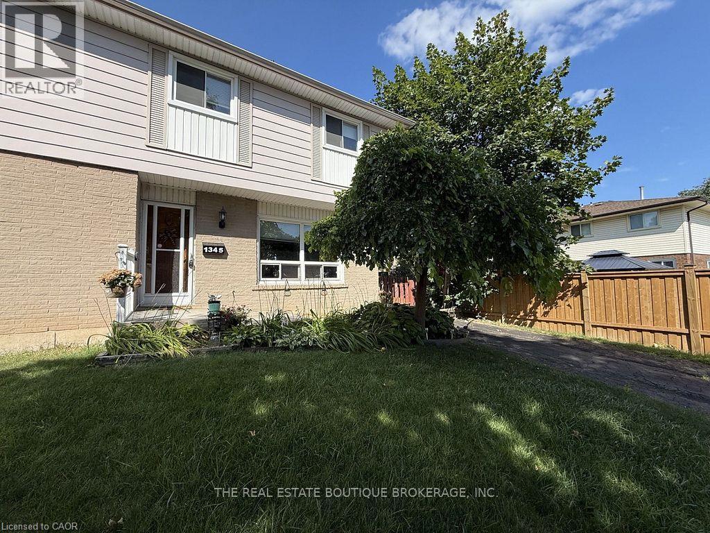 1345 Colonsay Drive