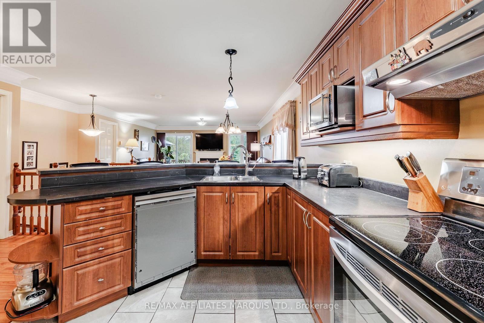 2230 Glen Brook Drive, Cornwall, Ontario  K6H 7N2 - Photo 8 - X13688760