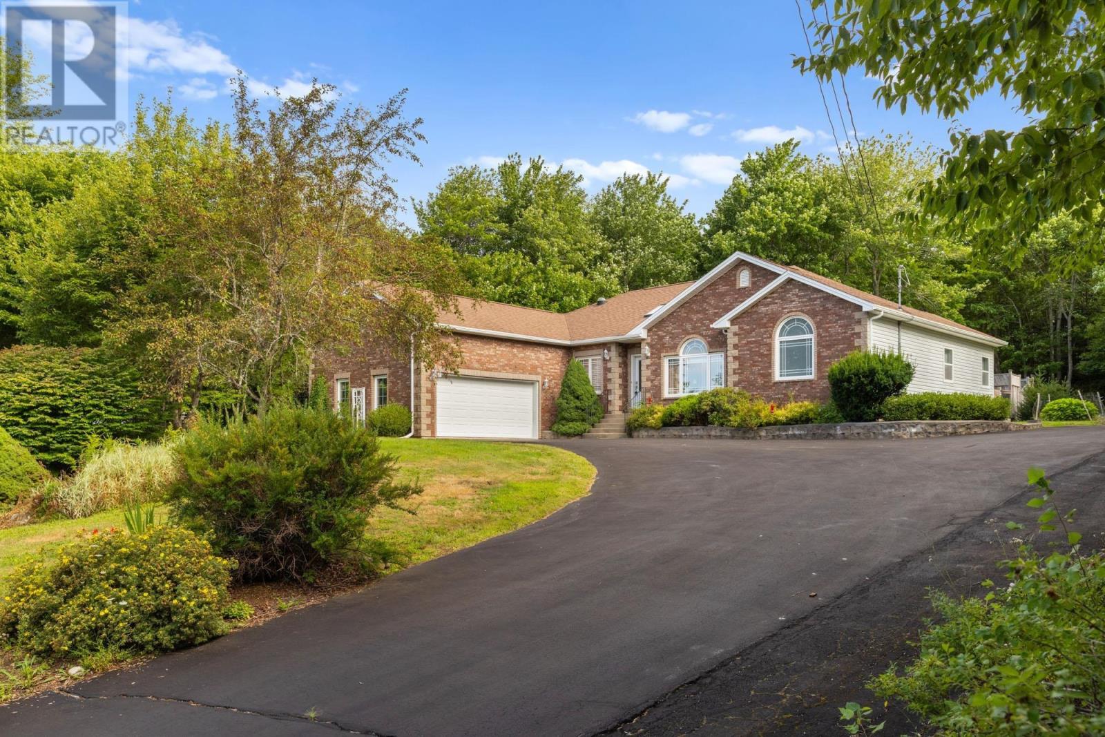 205 Glen Arbour Way, Hammonds Plains, Nova Scotia  B4B 1T5 - Photo 3 - 202606652
