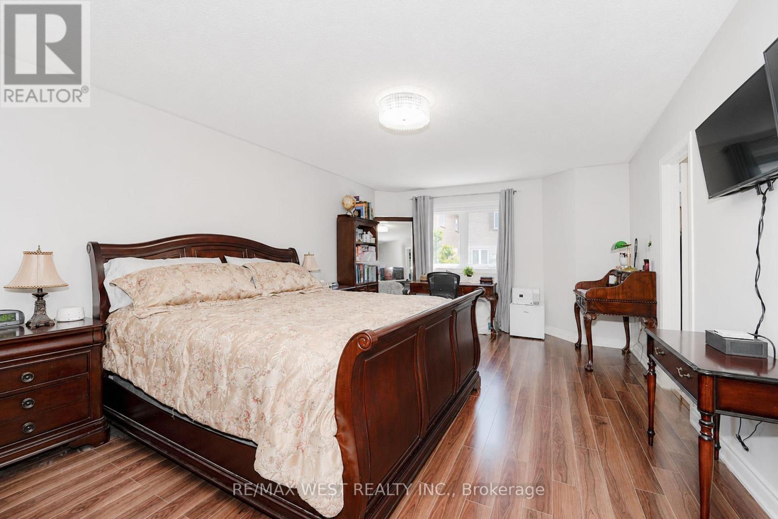 139 River Ridge Boulevard, Aurora, Ontario  L4G 7T7 - Photo 7 - N13688894