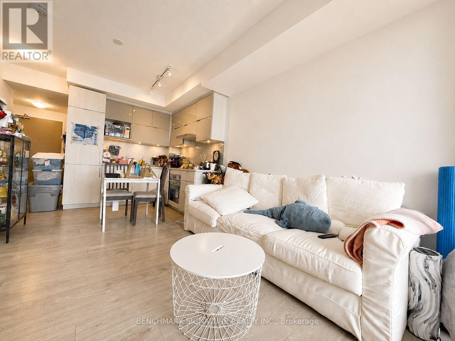 1110 - 10 Rouge Valley Drive W, Markham, Ontario  L6G 0G9 - Photo 2 - N13688962