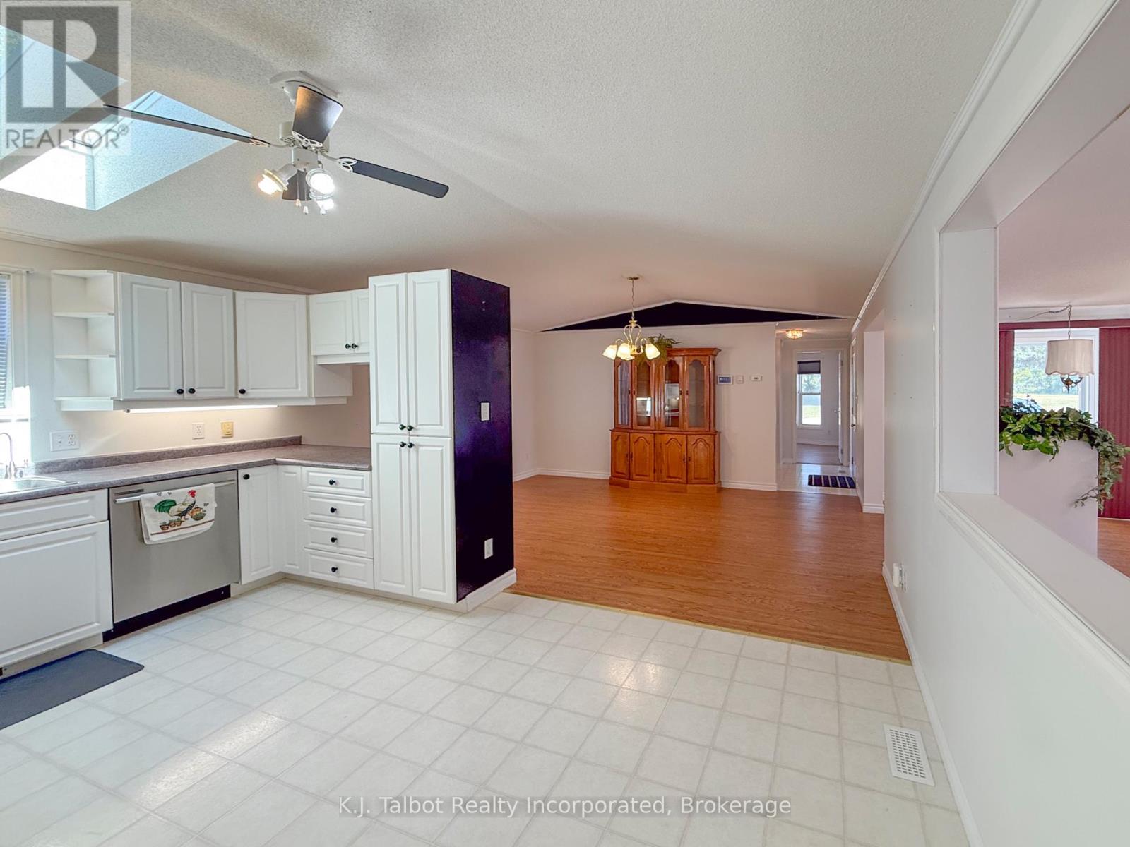 55 Algonquin Lane, Ashfield-Colborne-Wawanosh, Ontario  N7A 3Y2 - Photo 29 - X13688836
