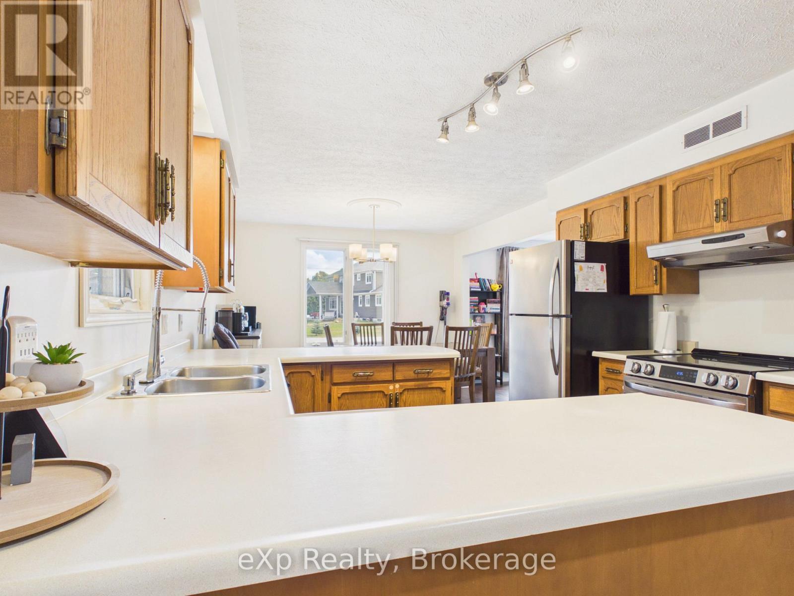 1103 Marietta Street, Howick, Ontario  N0G 2X0 - Photo 6 - X13688868