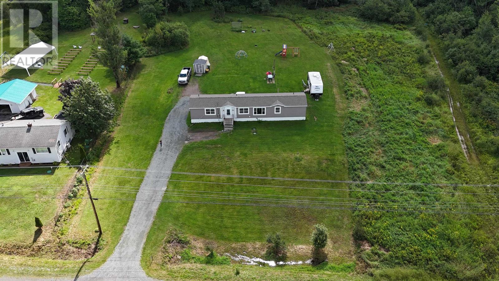 20533 Highway 2, Shubenacadie East, Nova Scotia  B0N 2H0 - Photo 2 - 202620908