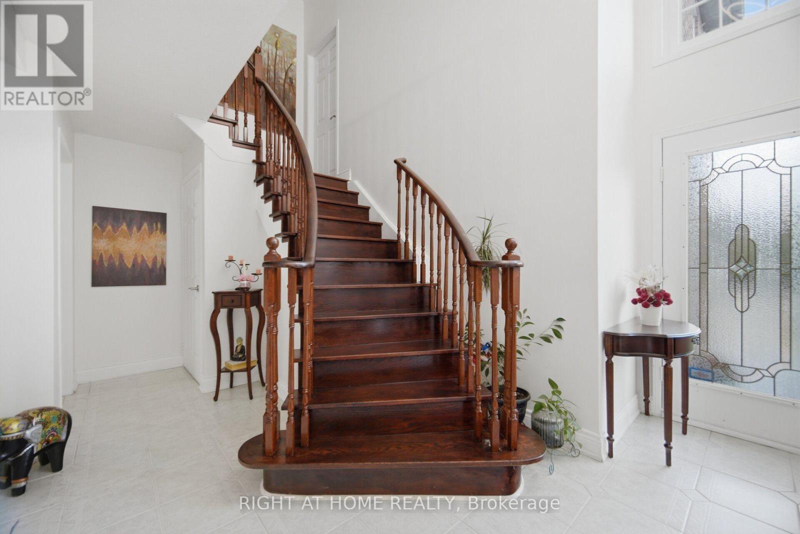 6379 Alderwood Trail, Mississauga, Ontario  L5N 6W9 - Photo 22 - W13687112