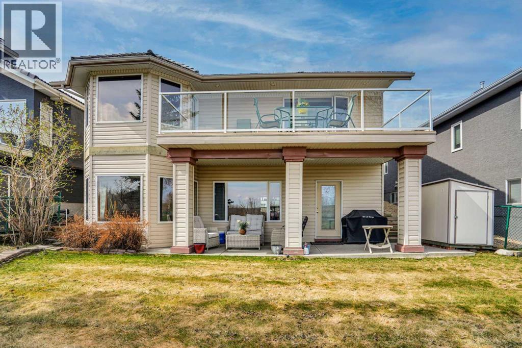 82 Valley Ridge Point Nw, Calgary, Alberta  T3B 5A7 - Photo 39 - A2309791
