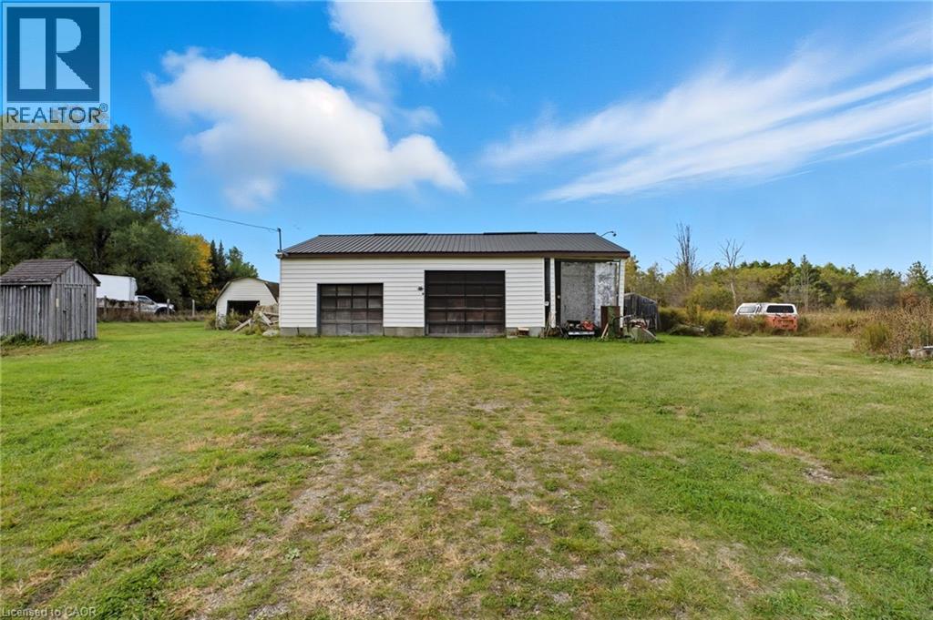 2091 6th Concession Road W, Hamilton, Ontario  N0B 1L0 - Photo 26 - 40819144