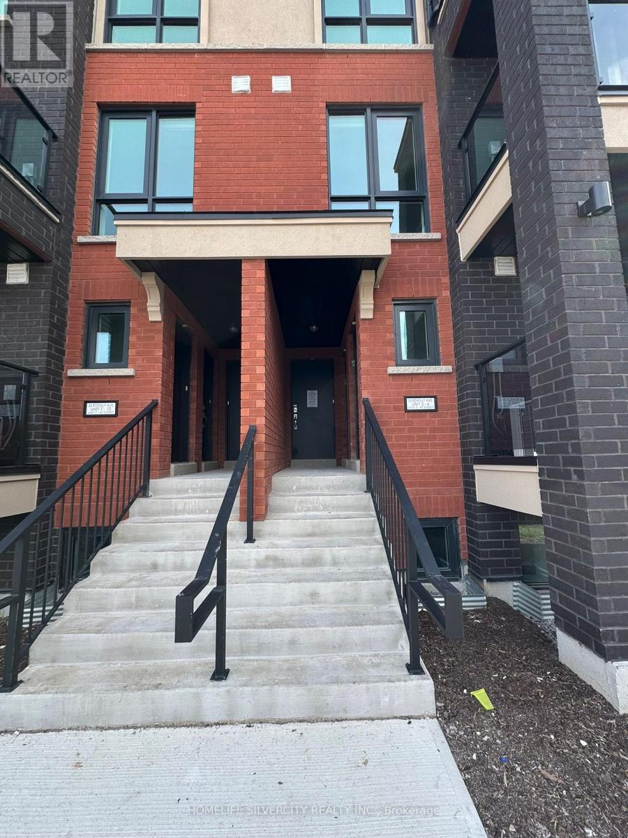 6 - 35 ROMILLY AVENUE, Brampton, Ontario