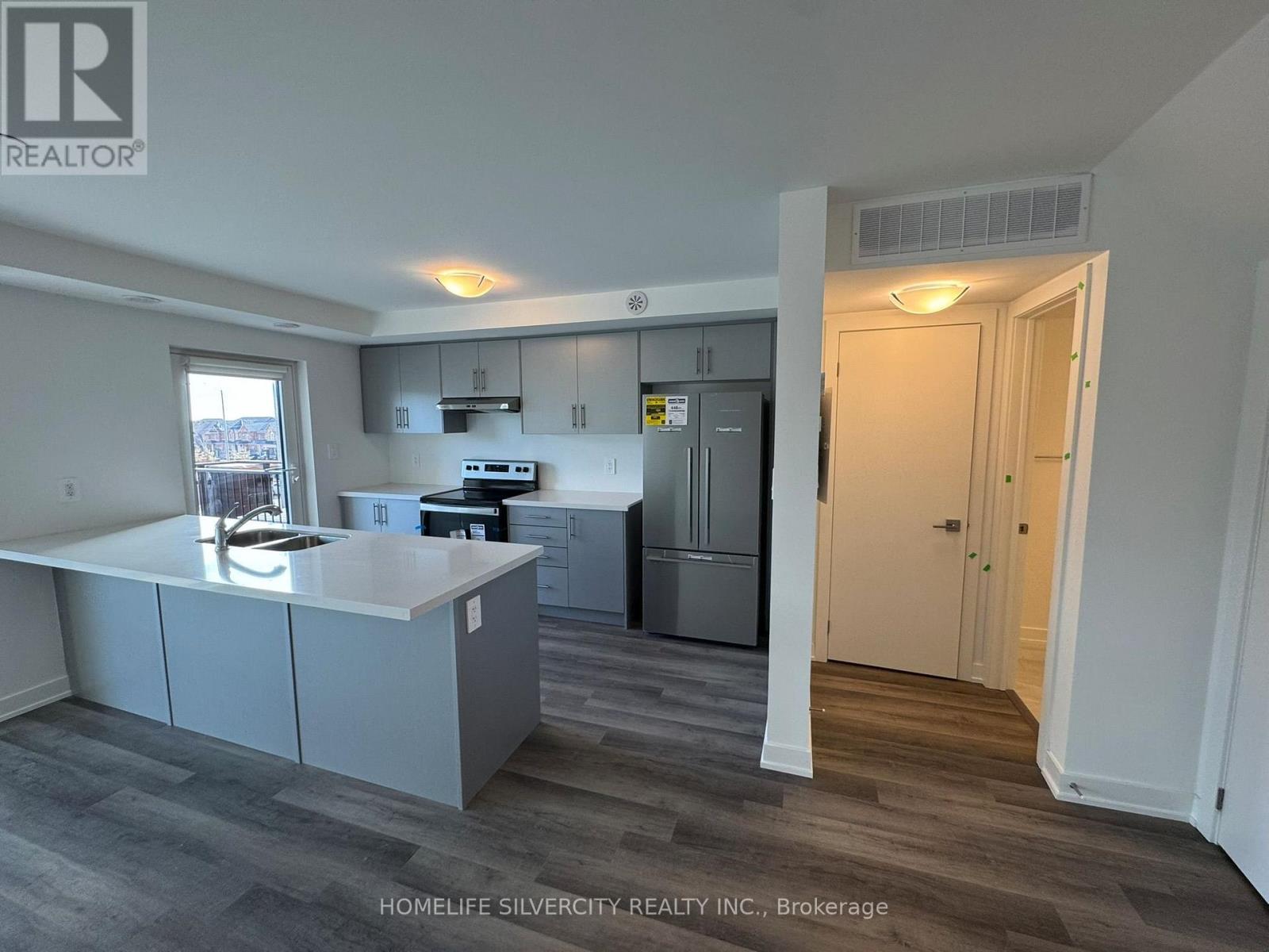 6 - 35 Romilly Avenue, Brampton, Ontario  L7A 5L8 - Photo 5 - W13688756