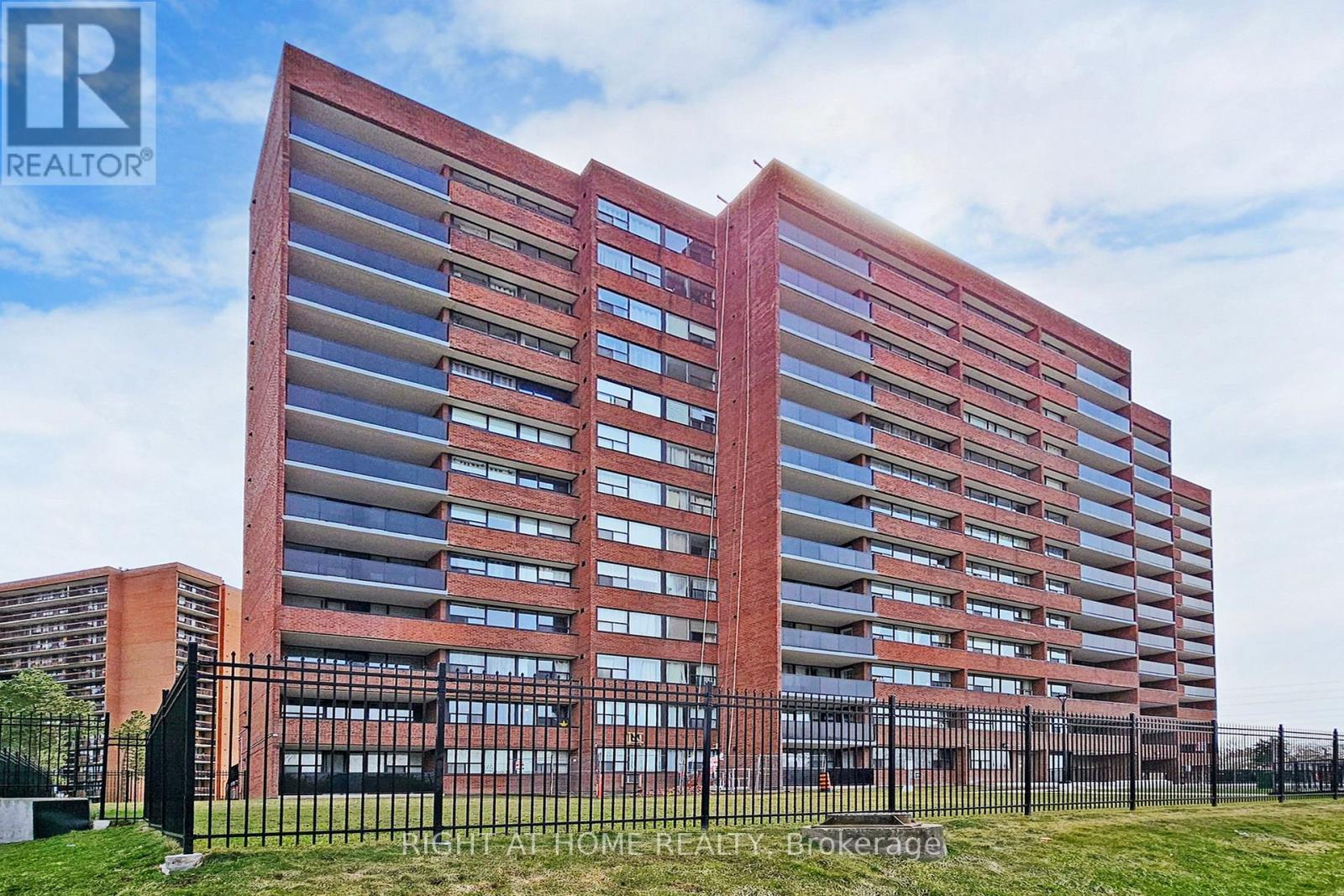 812 - 3501 Glen Erin Drive, Mississauga, Ontario  L5L 2E9 - Photo 32 - W13688774