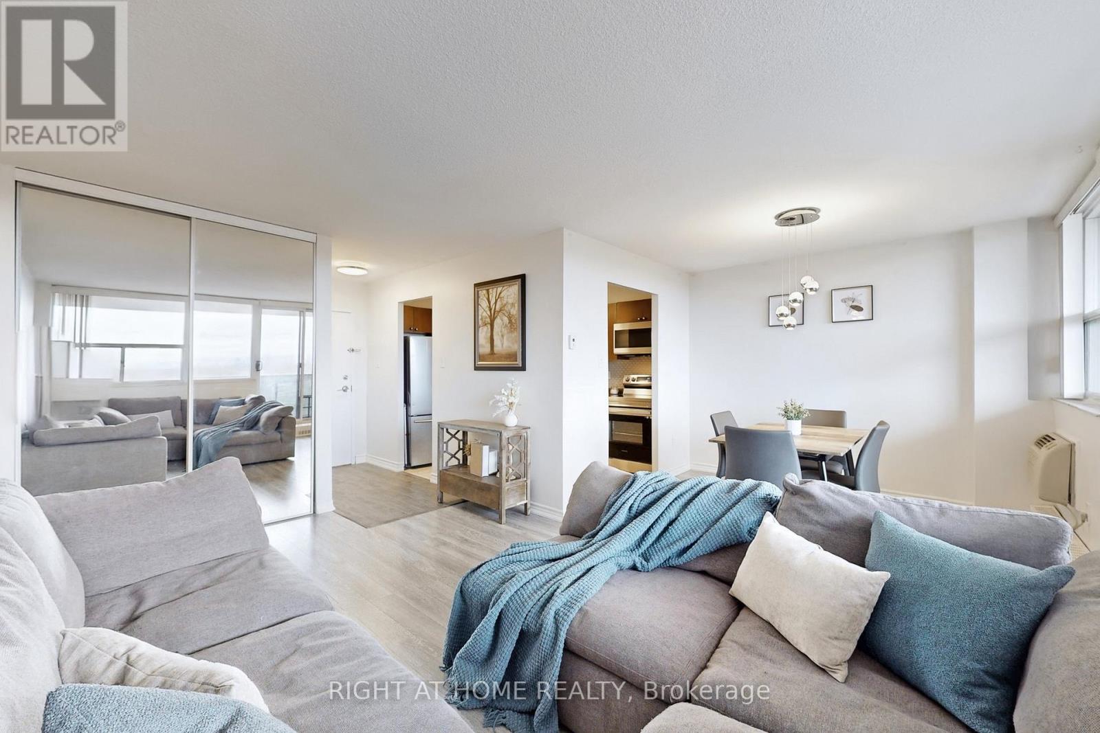 812 - 3501 Glen Erin Drive, Mississauga, Ontario  L5L 2E9 - Photo 7 - W13688774