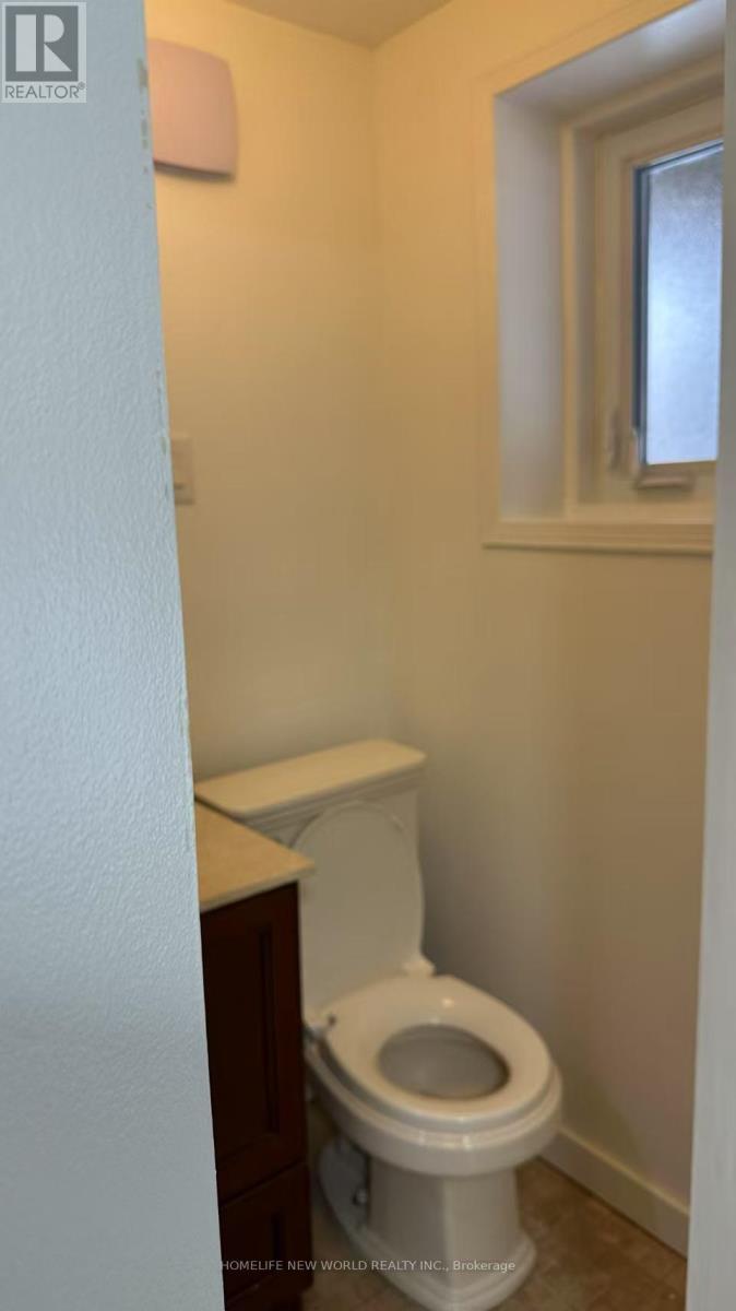Basment - 929 Clarkson Road S, Mississauga, Ontario  L5J 2V5 - Photo 15 - W13688790