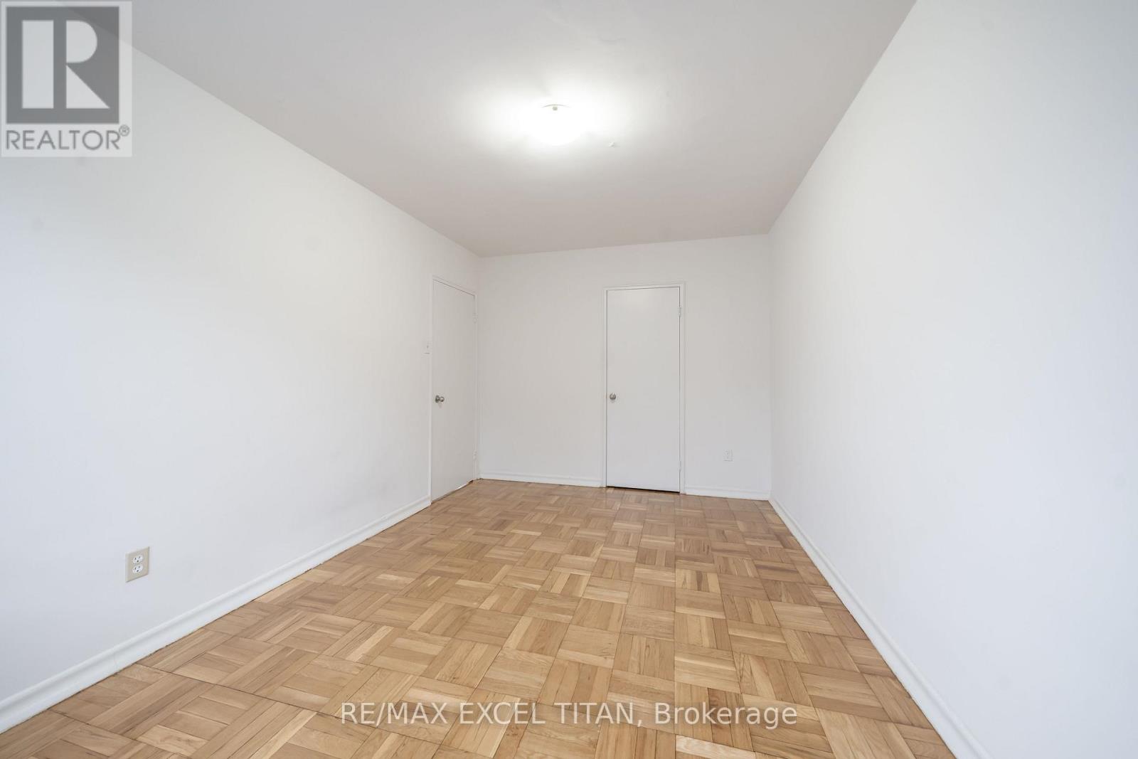 103 - 2507 Eglinton Avenue W, Toronto, Ontario  M6M 1S9 - Photo 7 - W13688798