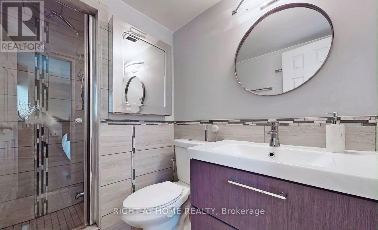 1102 - 820 Burnhamthorpe Road, Toronto, Ontario  M9C 4W2 - Photo 11 - W13688802
