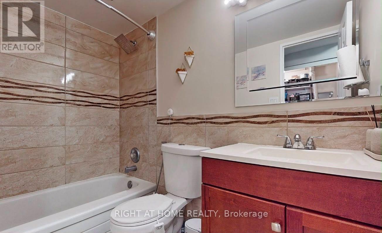 1102 - 820 Burnhamthorpe Road, Toronto, Ontario  M9C 4W2 - Photo 15 - W13688802