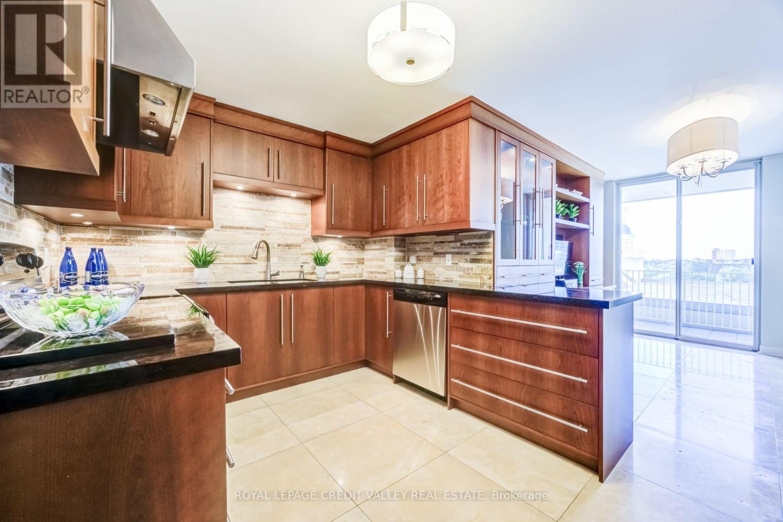 501 - 2287 Lake Shore Boulevard W, Toronto, Ontario  M8V 3Y1 - Photo 11 - W13688806