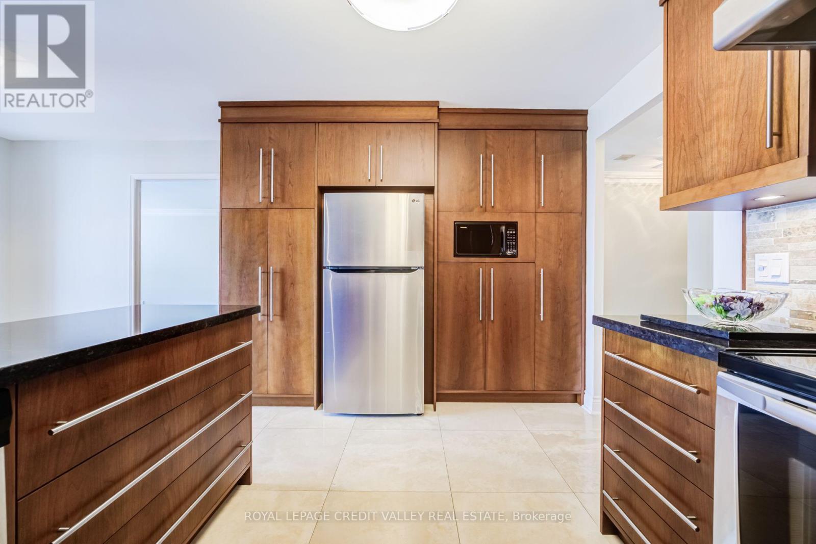 501 - 2287 Lake Shore Boulevard W, Toronto, Ontario  M8V 3Y1 - Photo 12 - W13688806