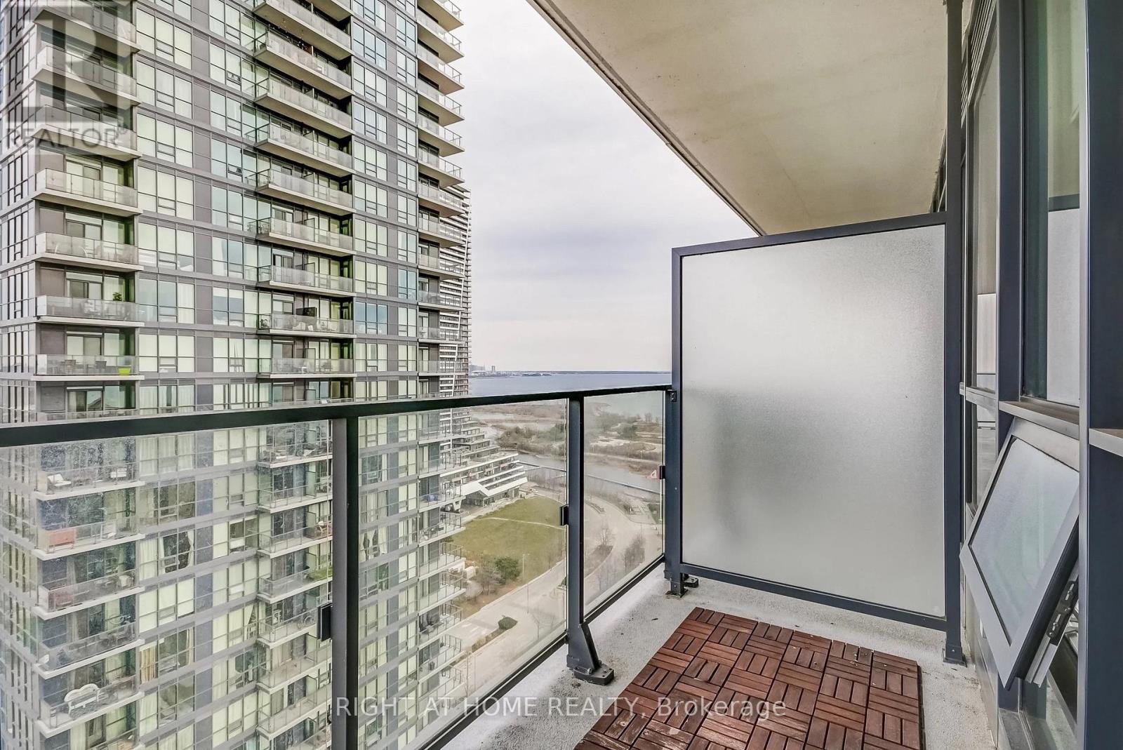 2710 - 2212 Lake Shore Boulevard W, Toronto, Ontario  M8V 0C2 - Photo 15 - W13688818