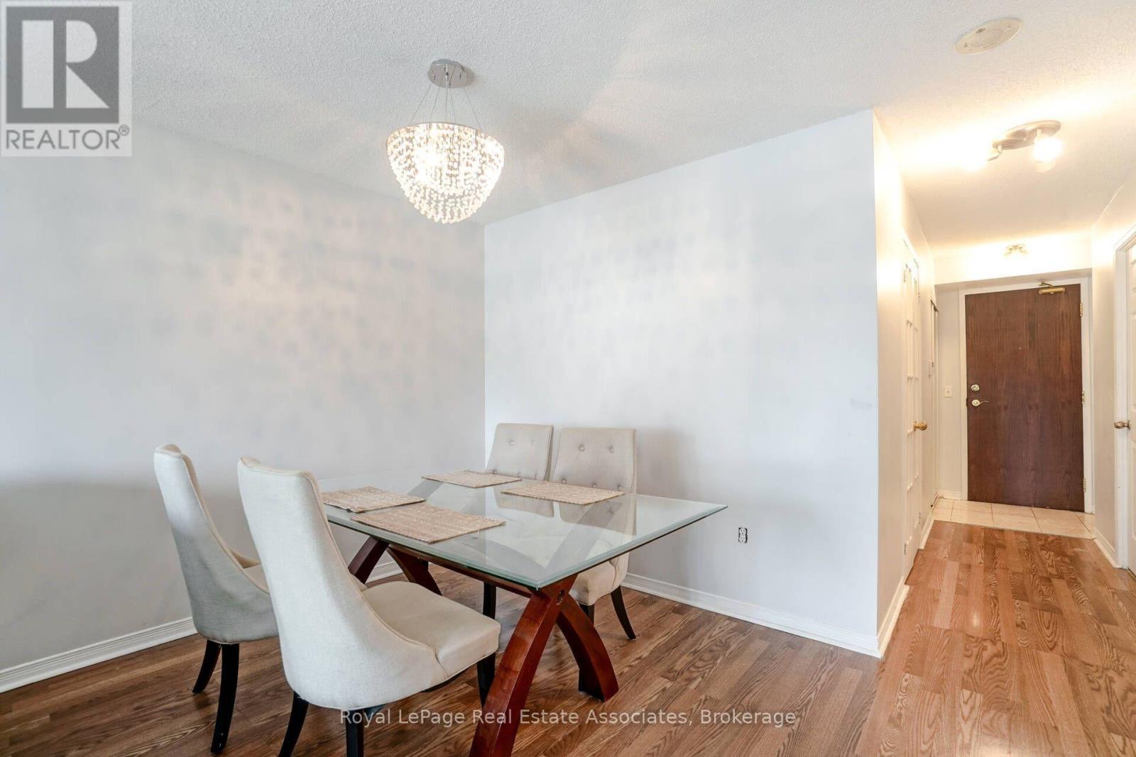 306 - 11 Michael Power Place, Toronto, Ontario M9A 5G3 - Photo 10 - W13688824