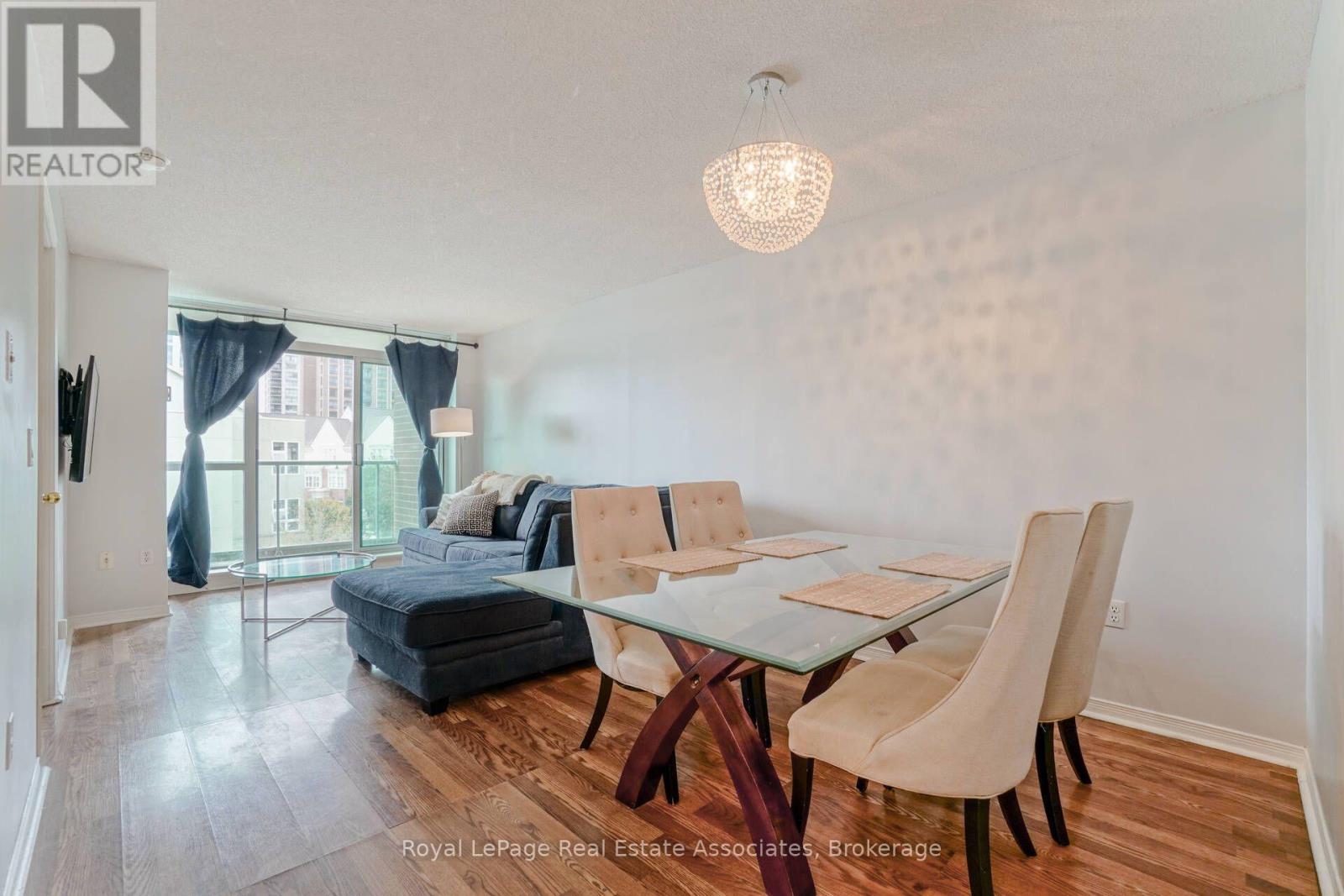 306 - 11 Michael Power Place, Toronto, Ontario M9A 5G3 - Photo 11 - W13688824