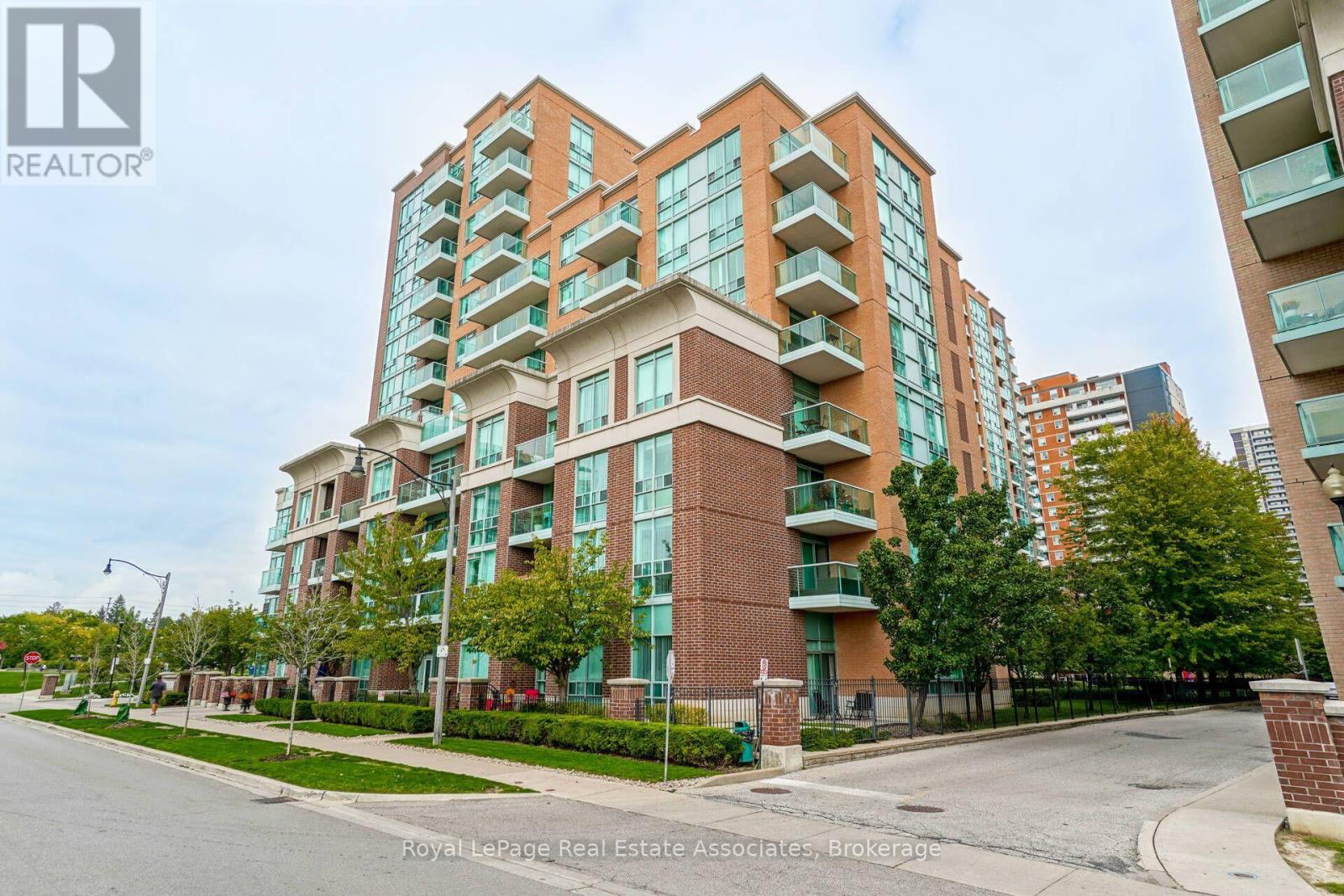 306 - 11 Michael Power Place, Toronto, Ontario M9A 5G3 - Photo 2 - W13688824