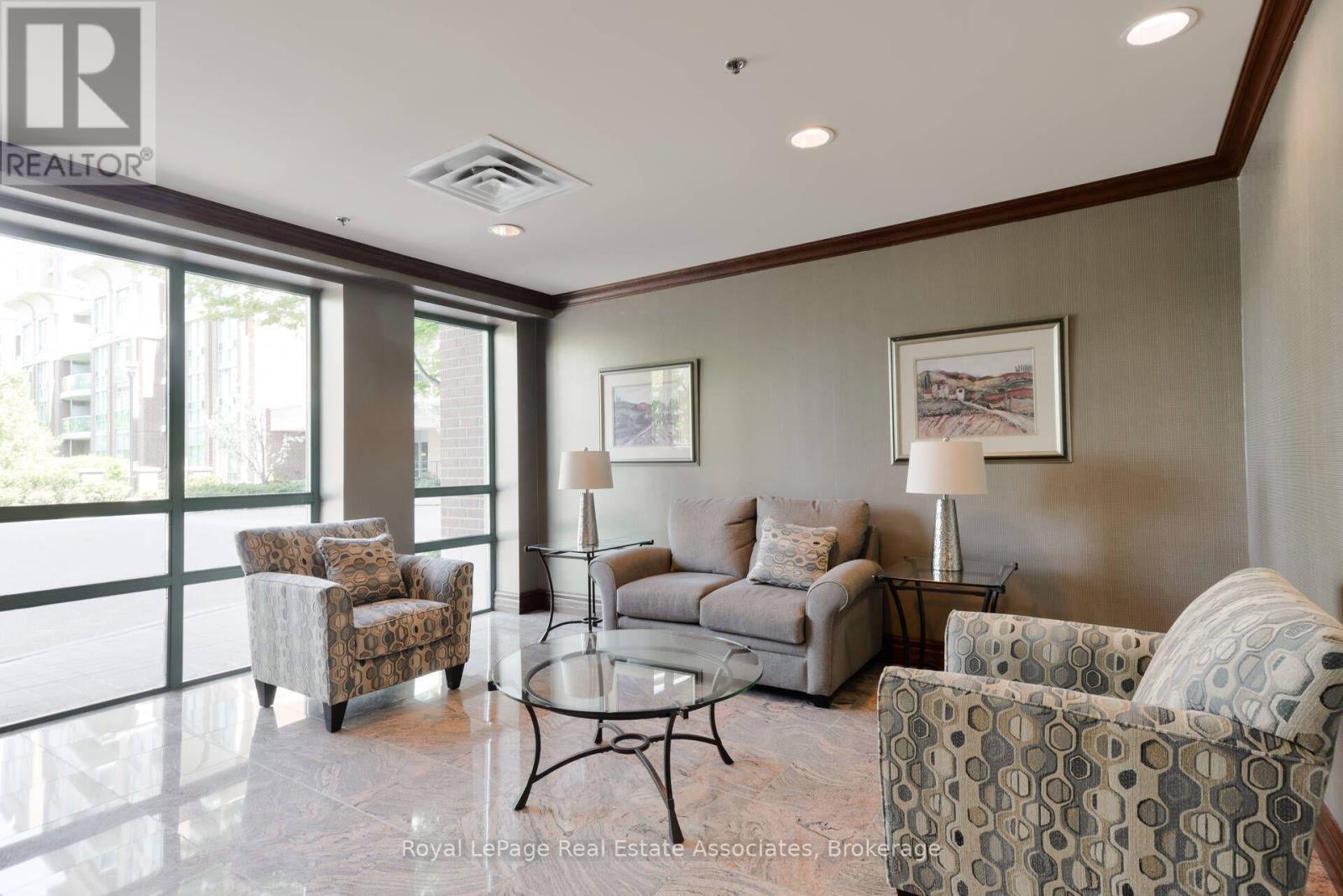 306 - 11 Michael Power Place, Toronto, Ontario M9A 5G3 - Photo 4 - W13688824