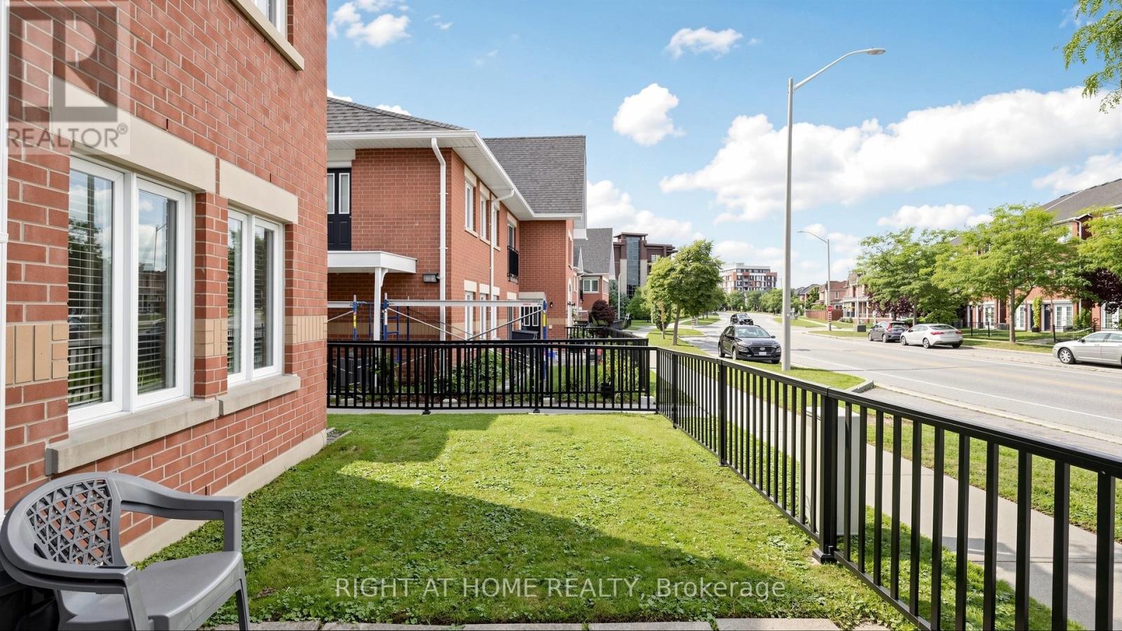 801 - 1701 Lampman Avenue, Burlington, Ontario  L7L 6R7 - Photo 37 - W13688832