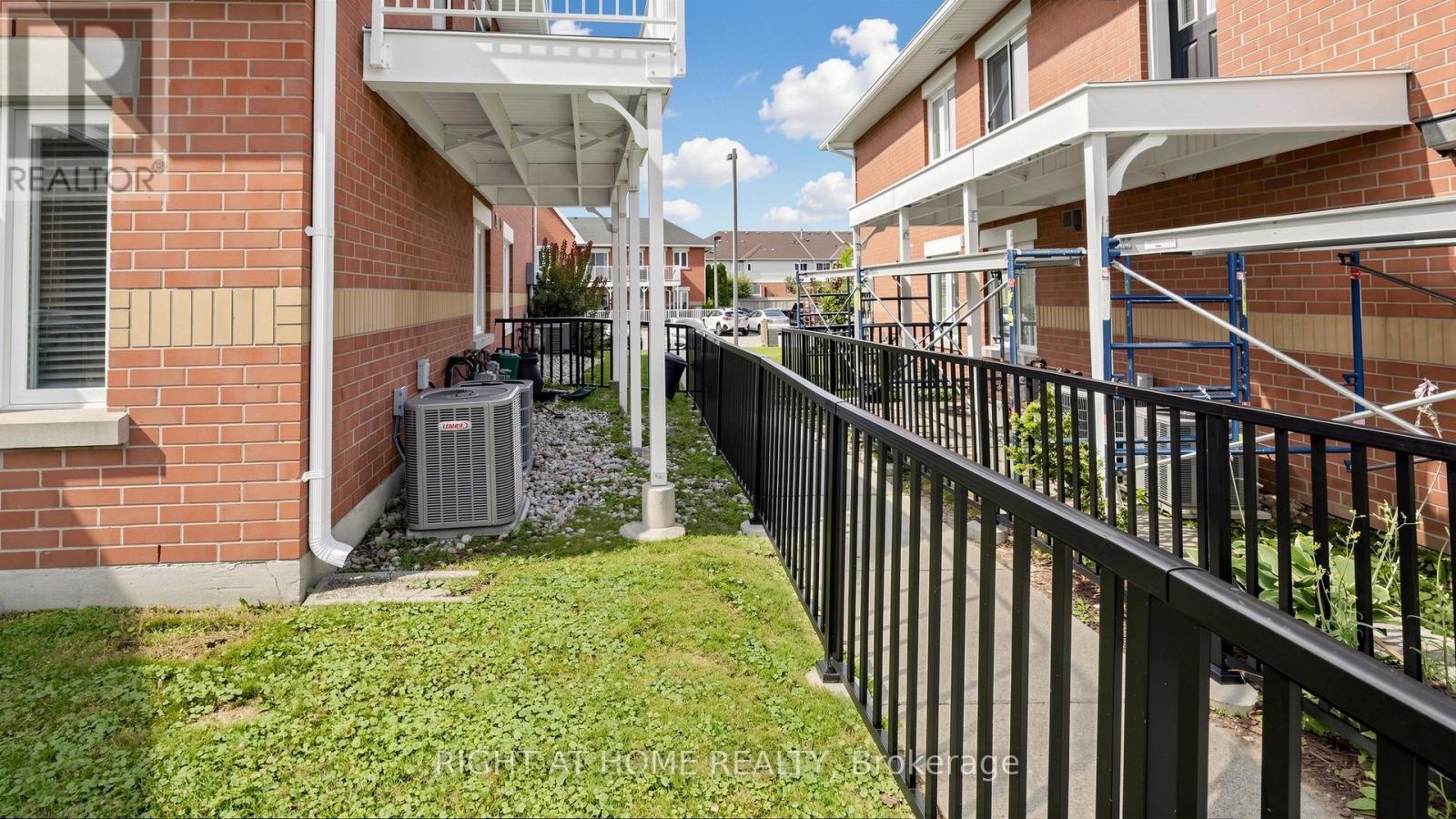801 - 1701 Lampman Avenue, Burlington, Ontario  L7L 6R7 - Photo 40 - W13688832