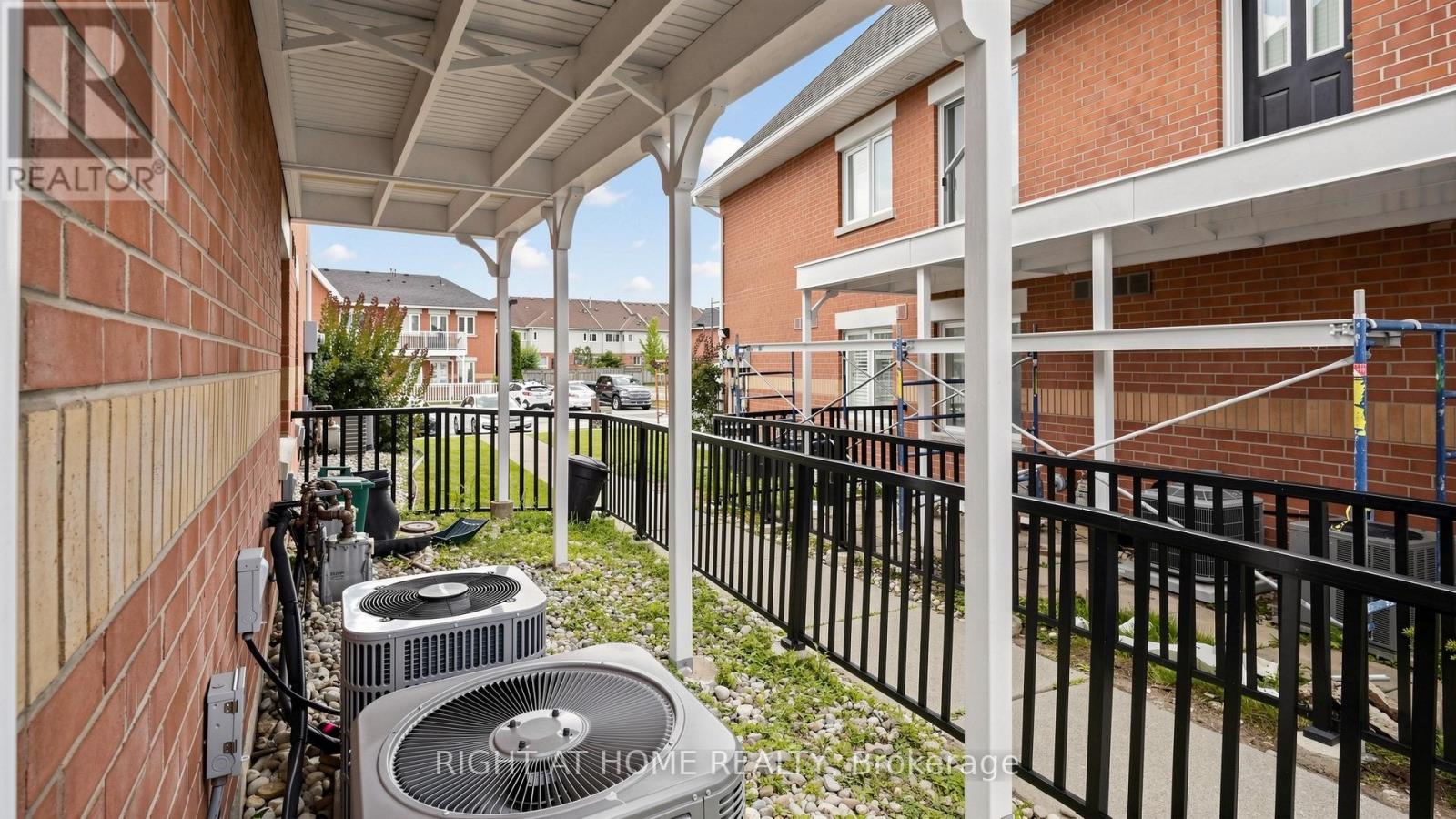 801 - 1701 Lampman Avenue, Burlington, Ontario  L7L 6R7 - Photo 42 - W13688832